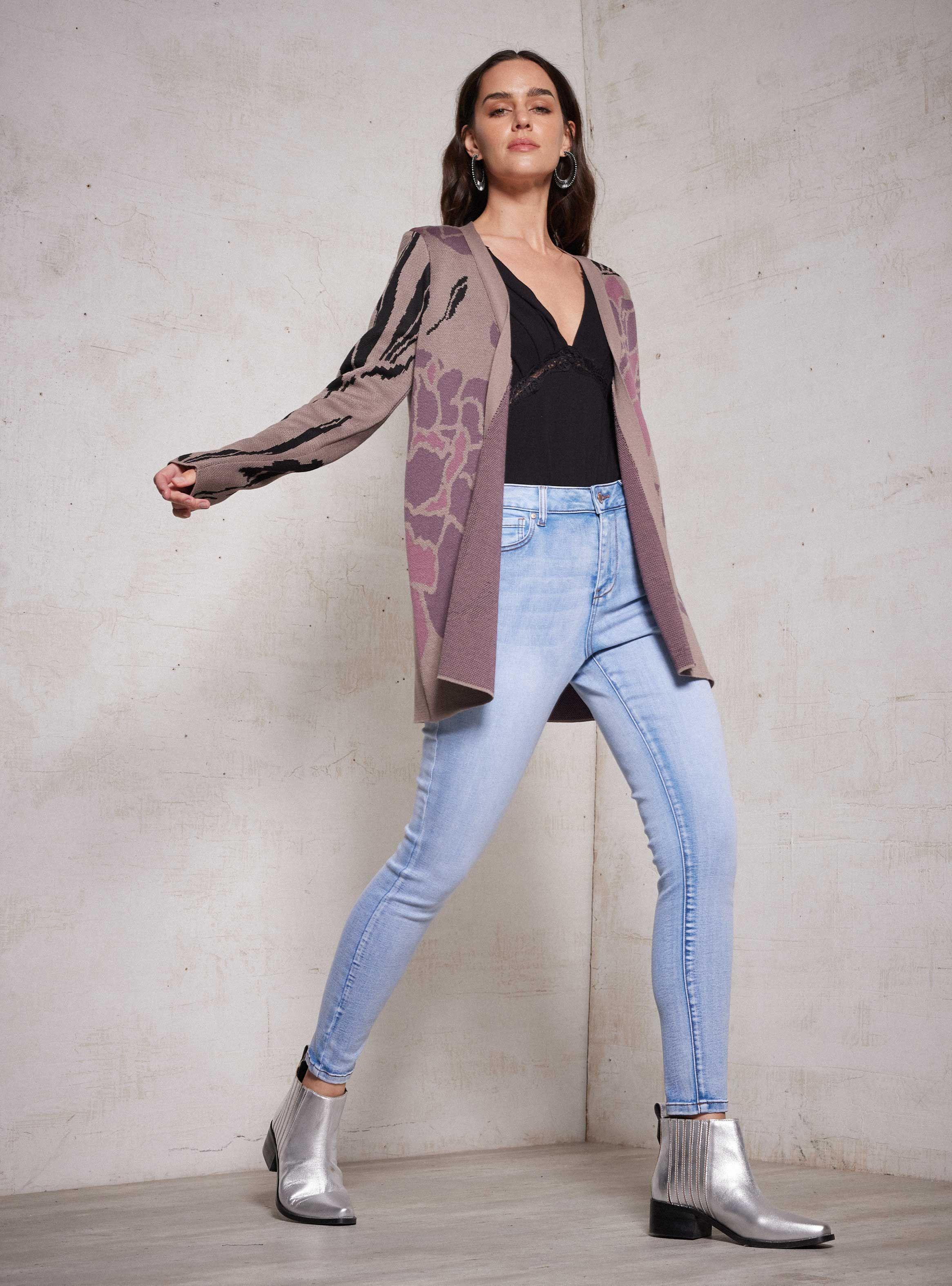 Chaleco Kimono Jacquard Flores-4