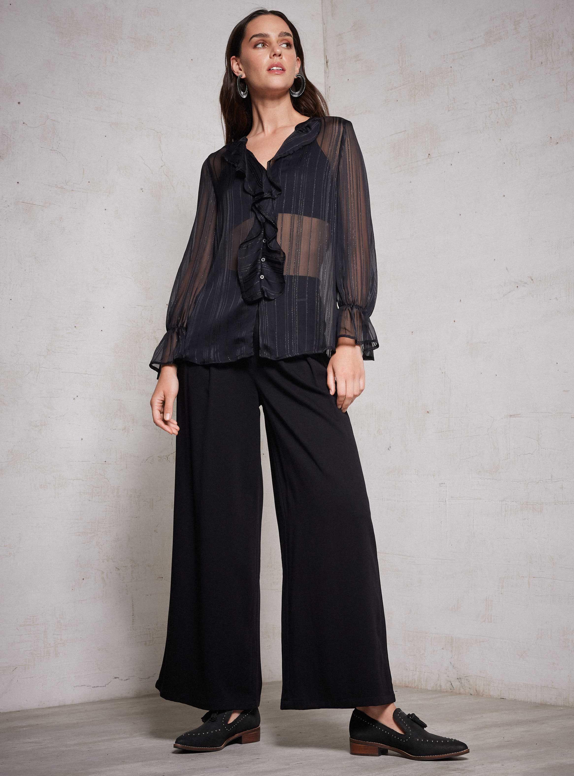 Blusa Con Vuelos y Tela Listada Con Lurex-4