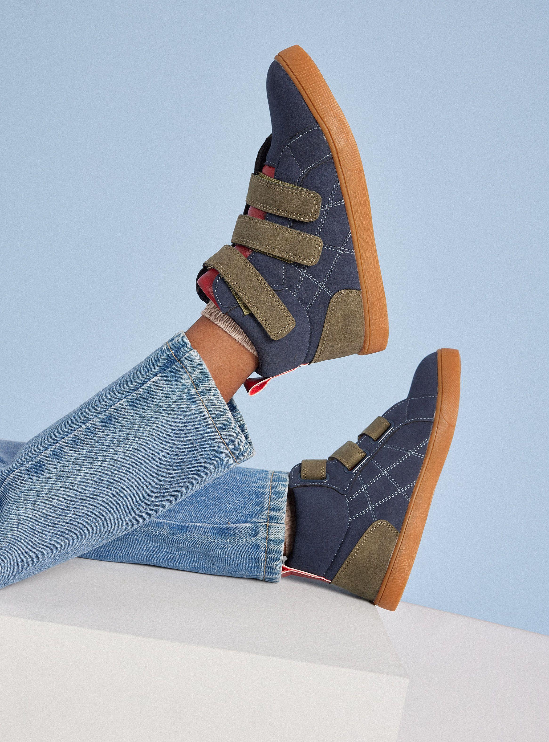 Zapatilla Urbana Velcros con Caña Unisex-0