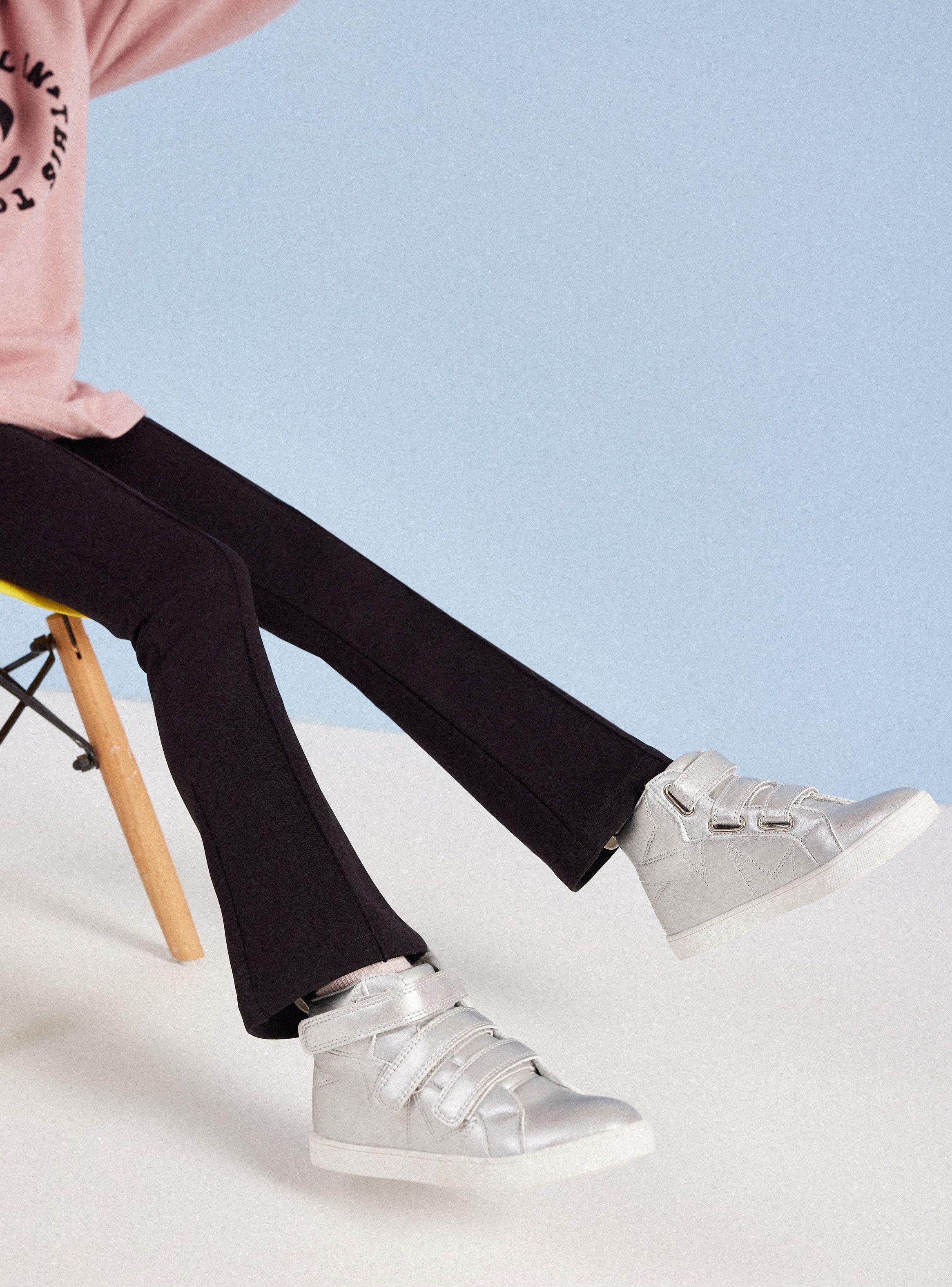 Zapatilla Urbana Velcros con Caña Unisex-0