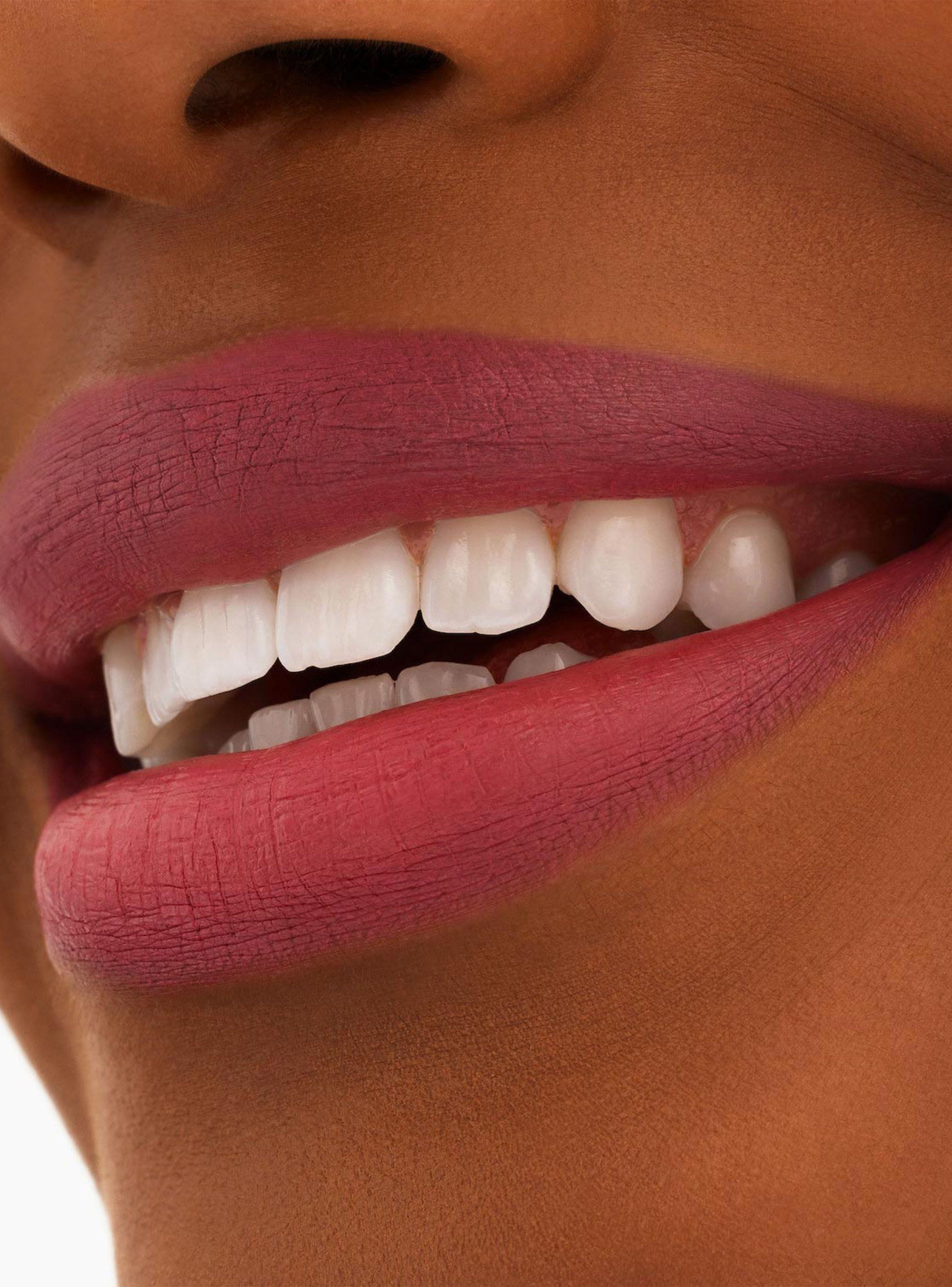 Labial M·A·C Locked Kiss Lipstick Connoisseur 1.8 g-4