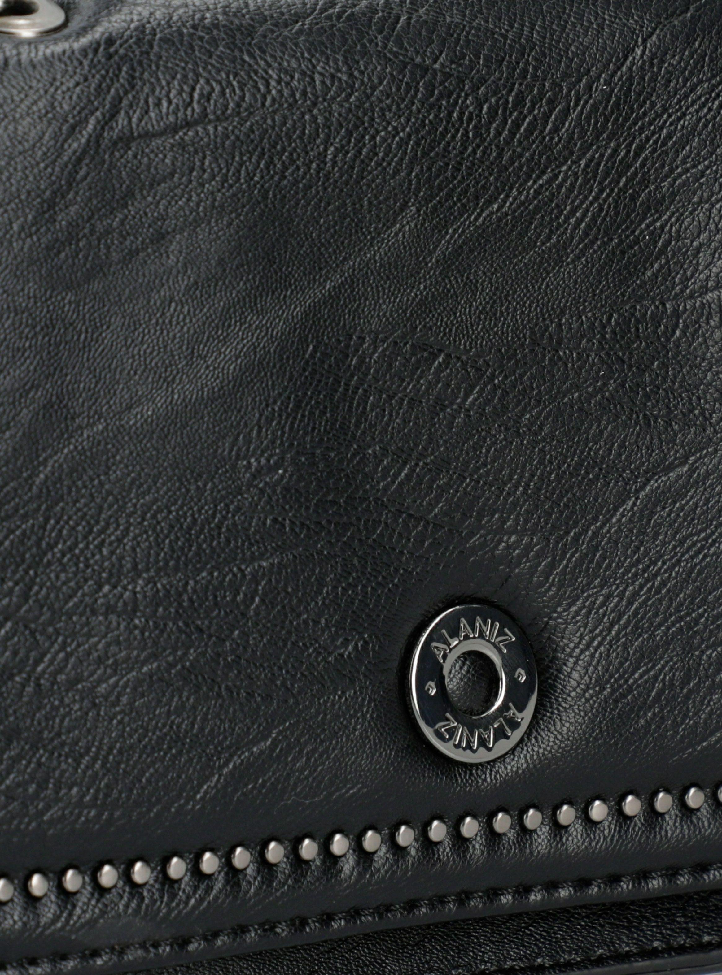 Cartera Crossbody Con Detalle De Tachas Metálicas-6