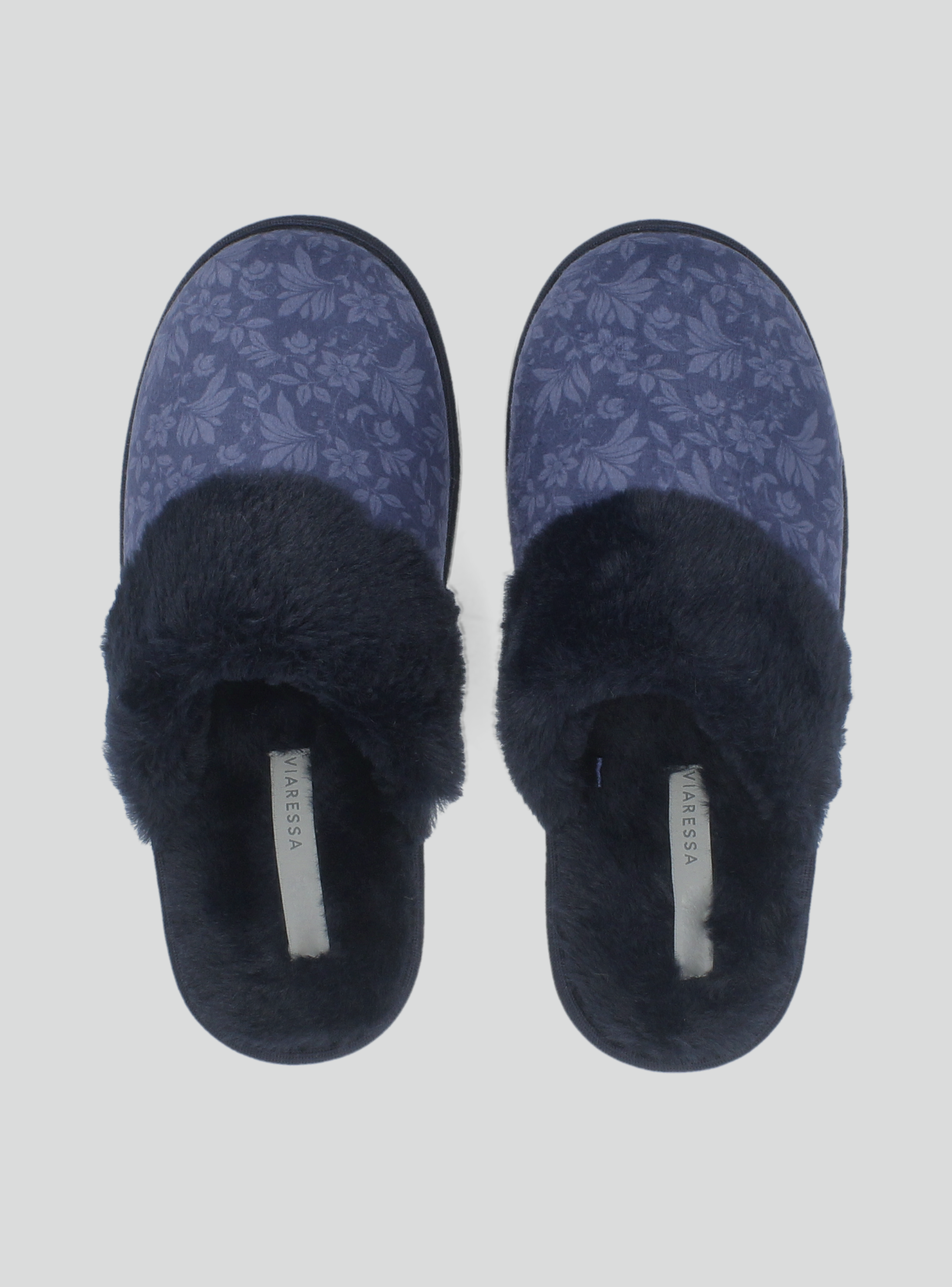 Pantufla Estampada con Aplicación Peluda-0