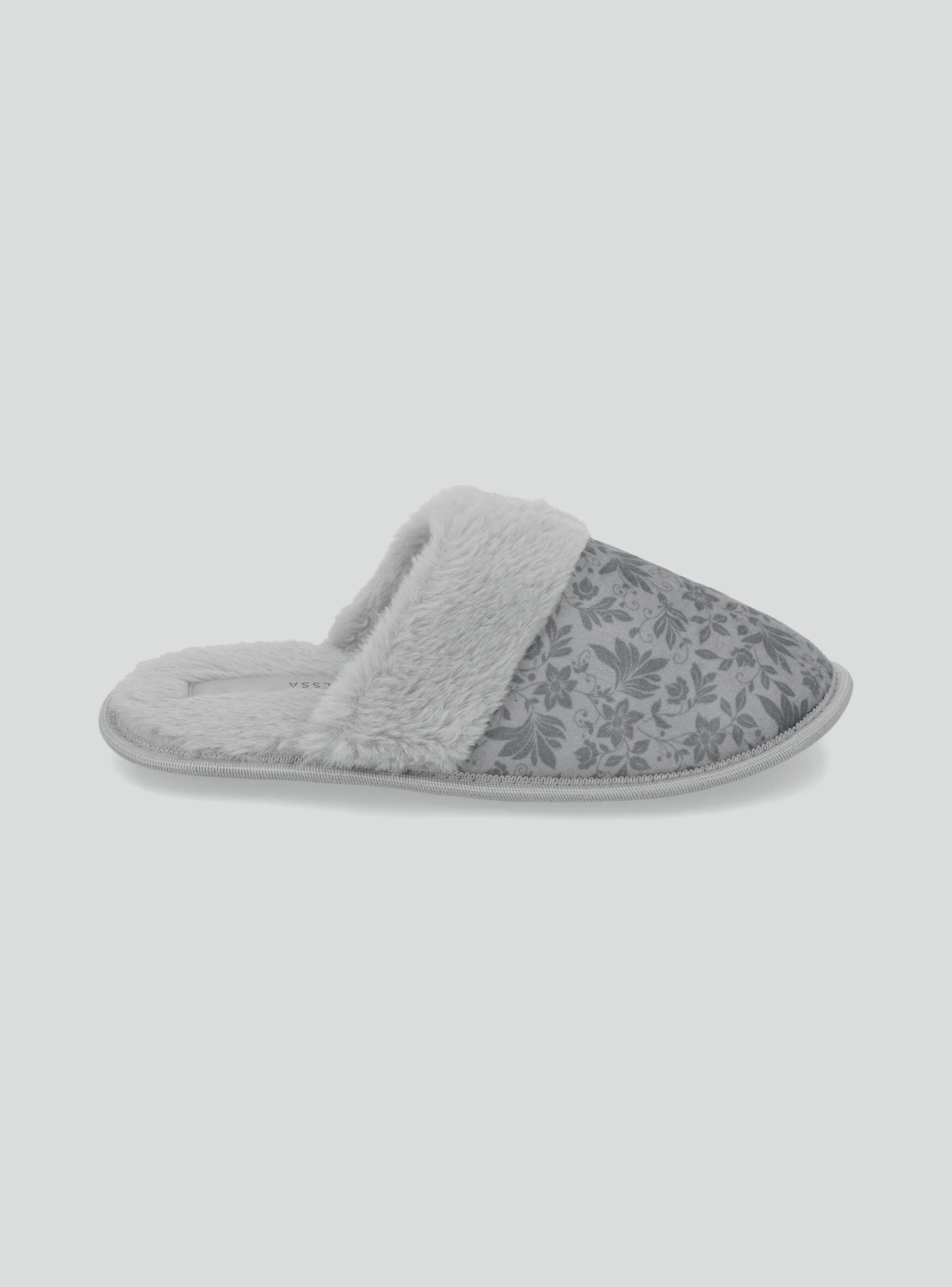 Pantufla Estampada con Aplicación Peluda-1