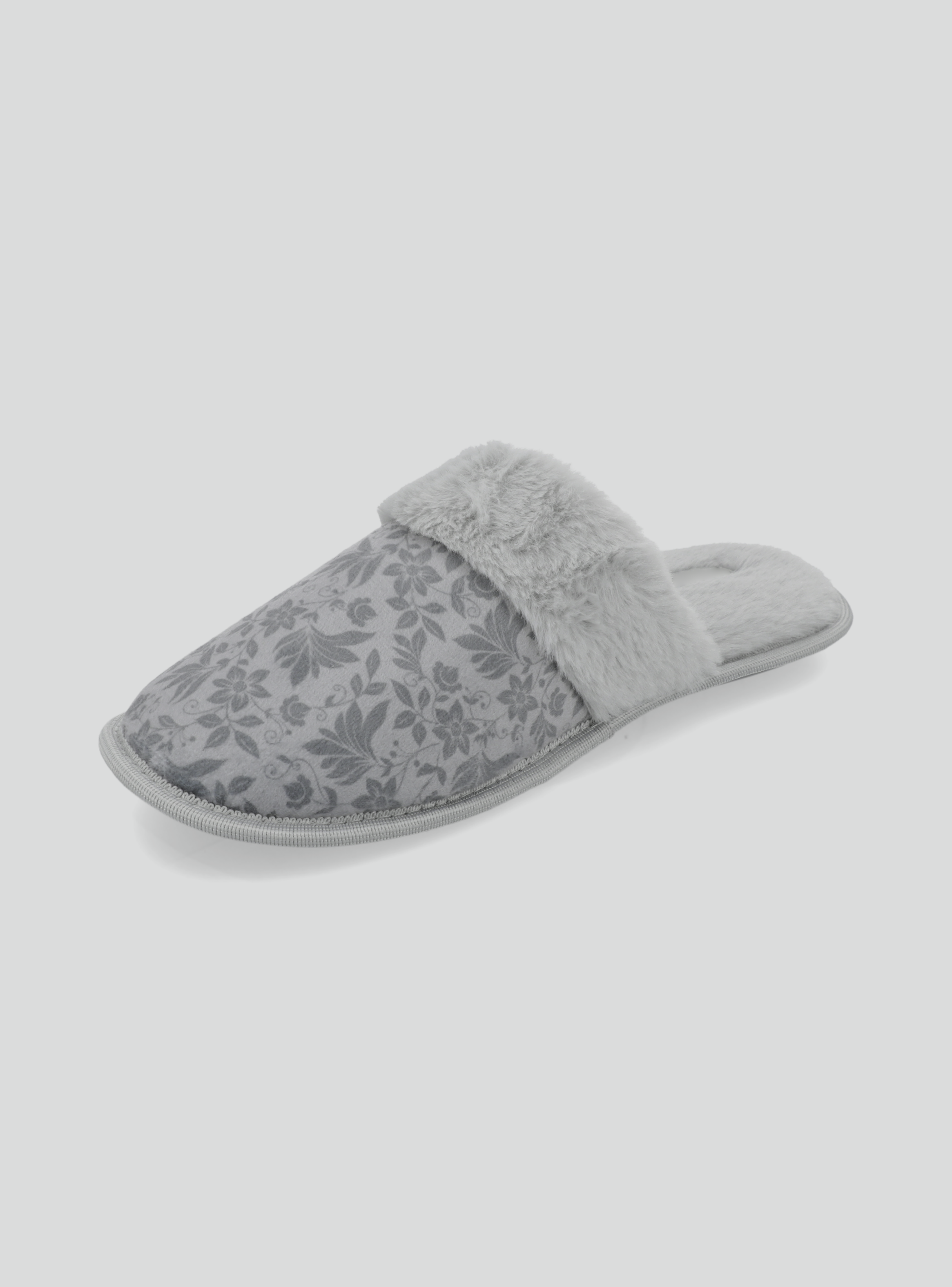 Pantufla Estampada con Aplicación Peluda-2