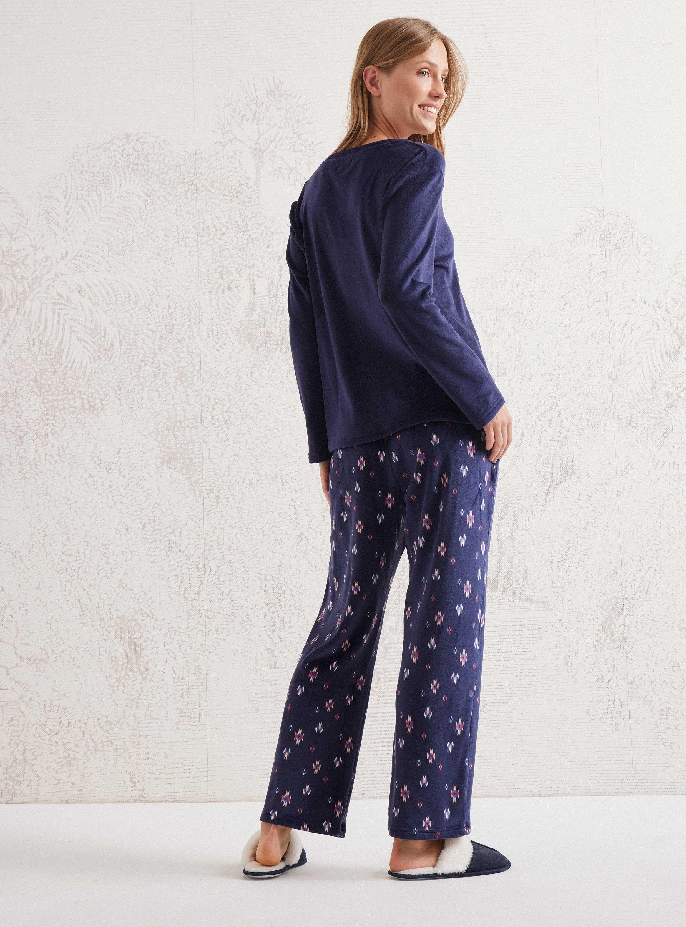 Pijama Top Sólido Pantalón Full Print Tela Velour-5
