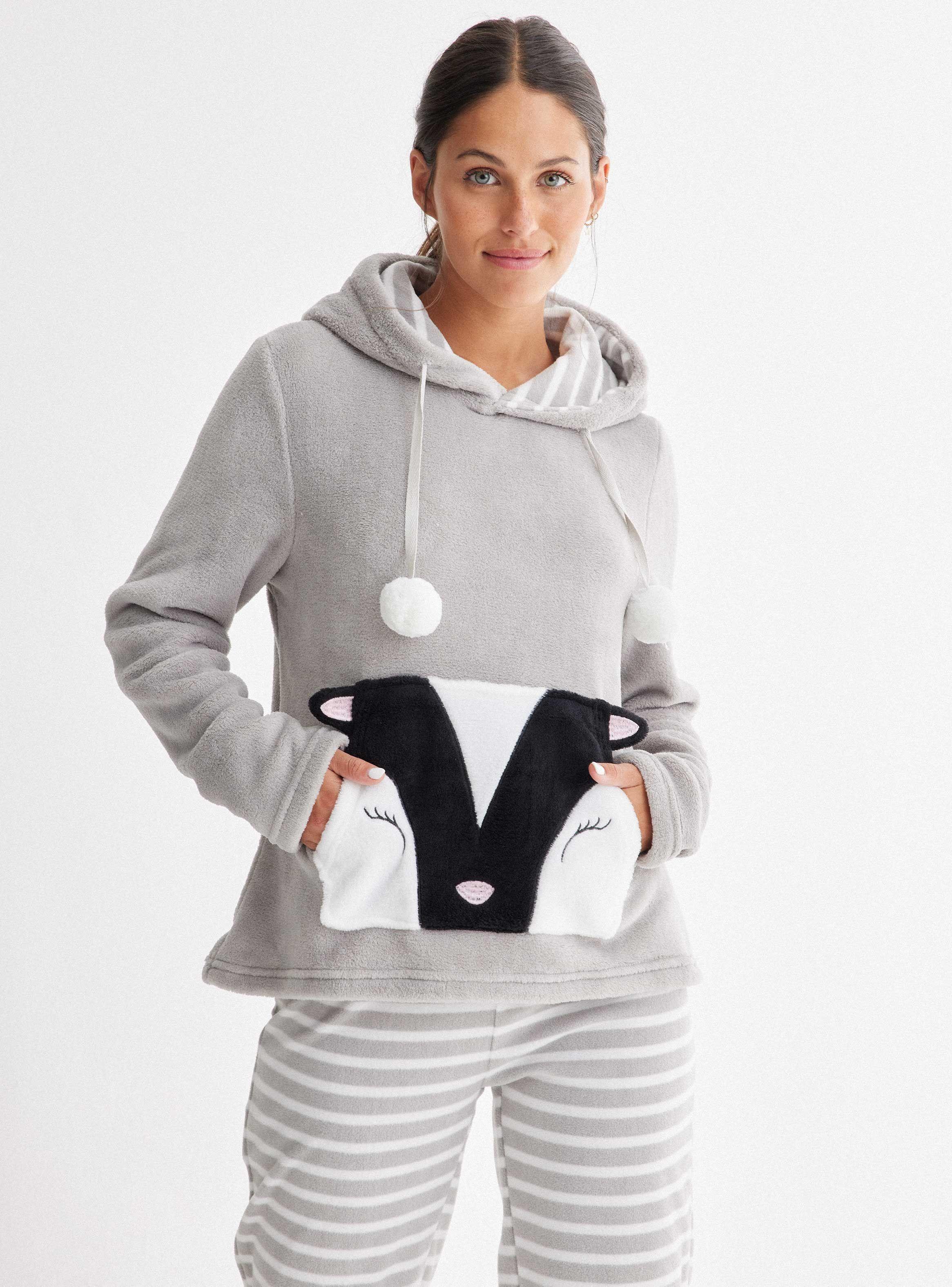 Pijamas Largo Cuello Alto Bolsillo Caritas Coral Fleece-0