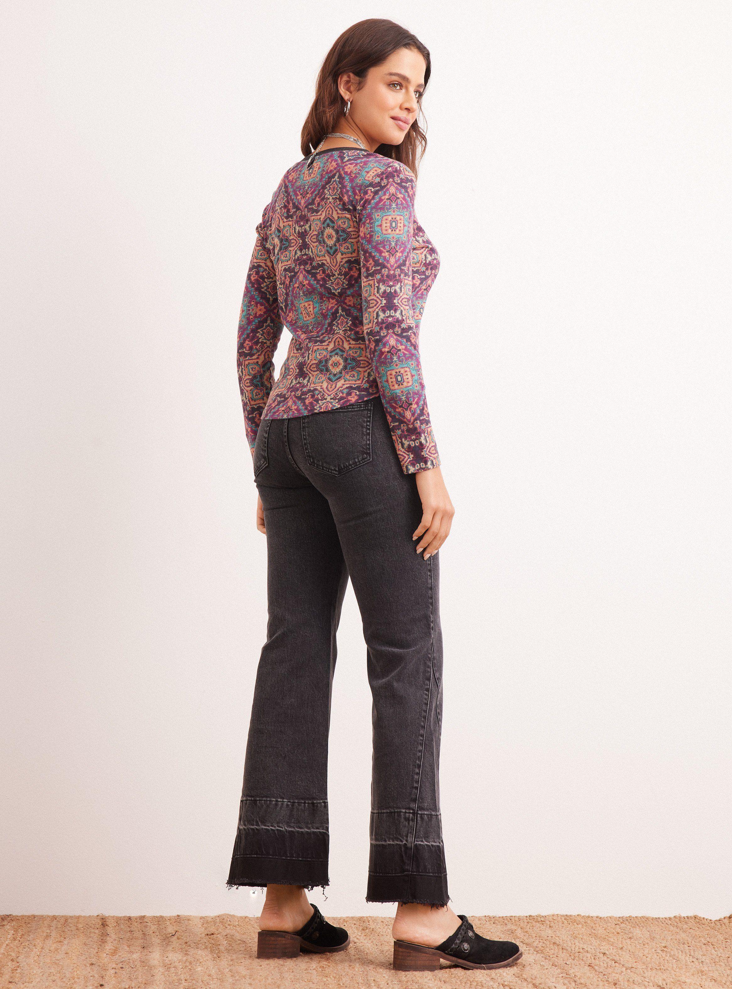 Polera  Estampado Y Cuello Con Botones-5