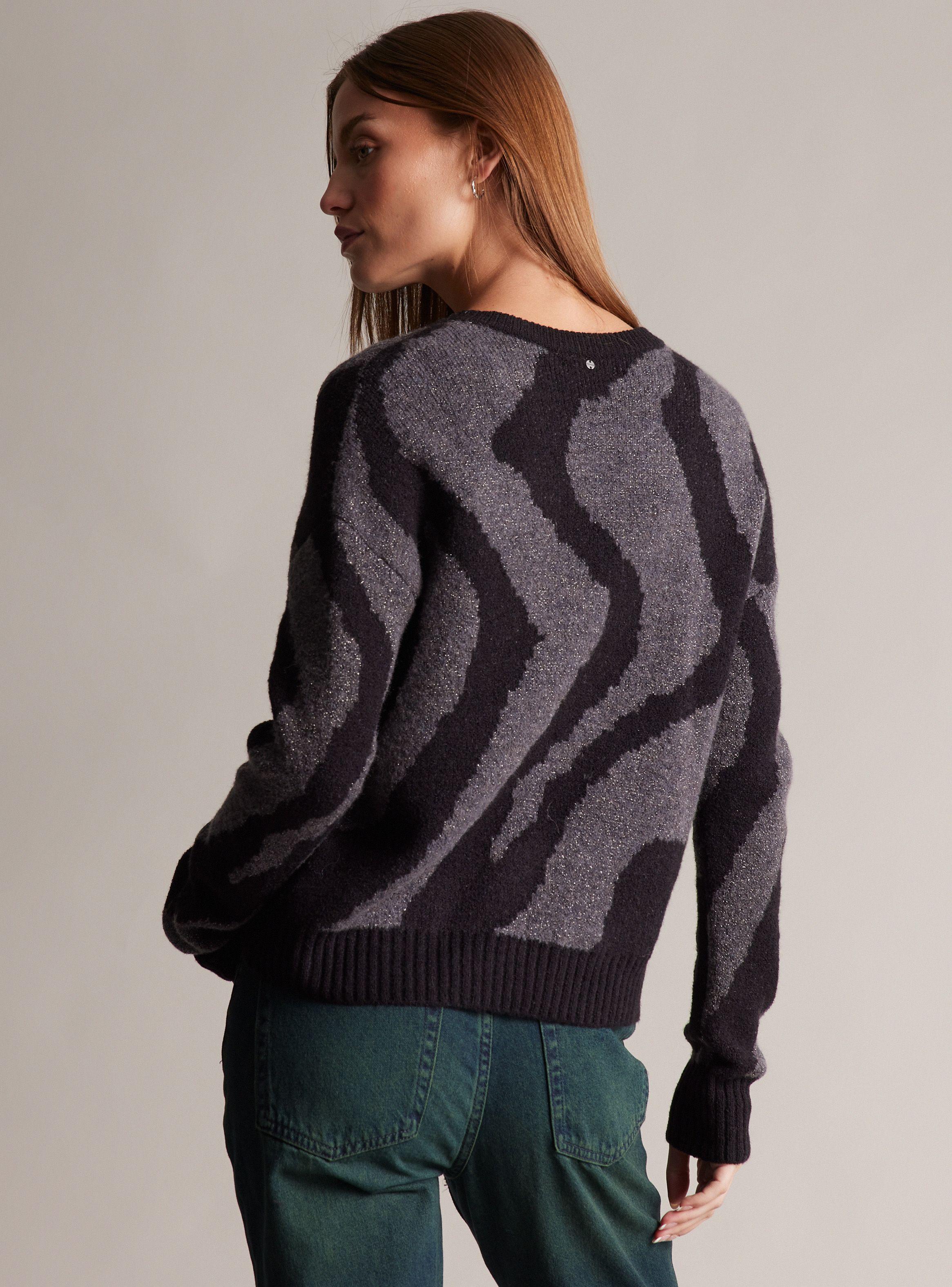 Sweater Jacquard Animal Print-1