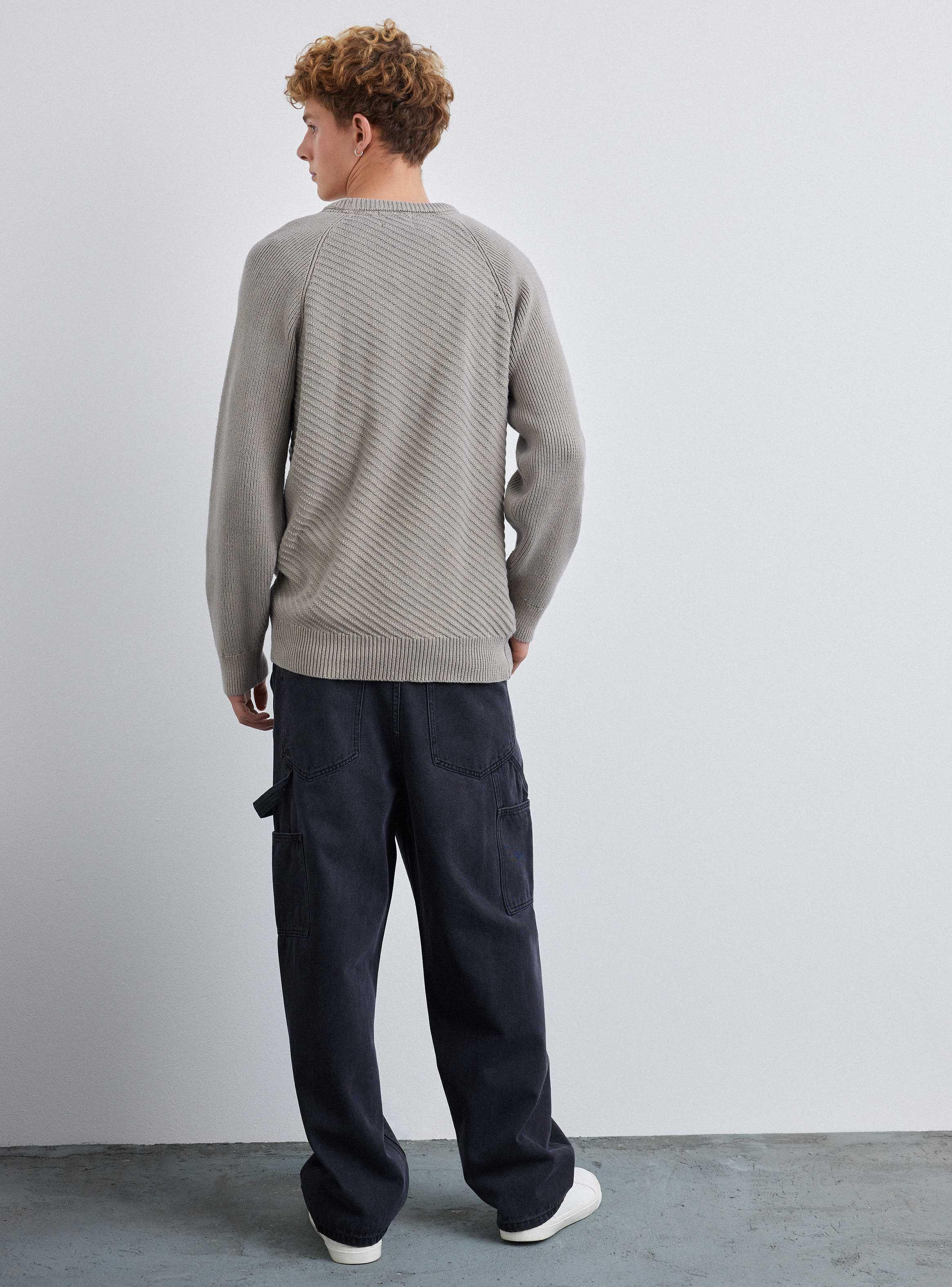 Sweater Tejido Diagonal Deslavado-6