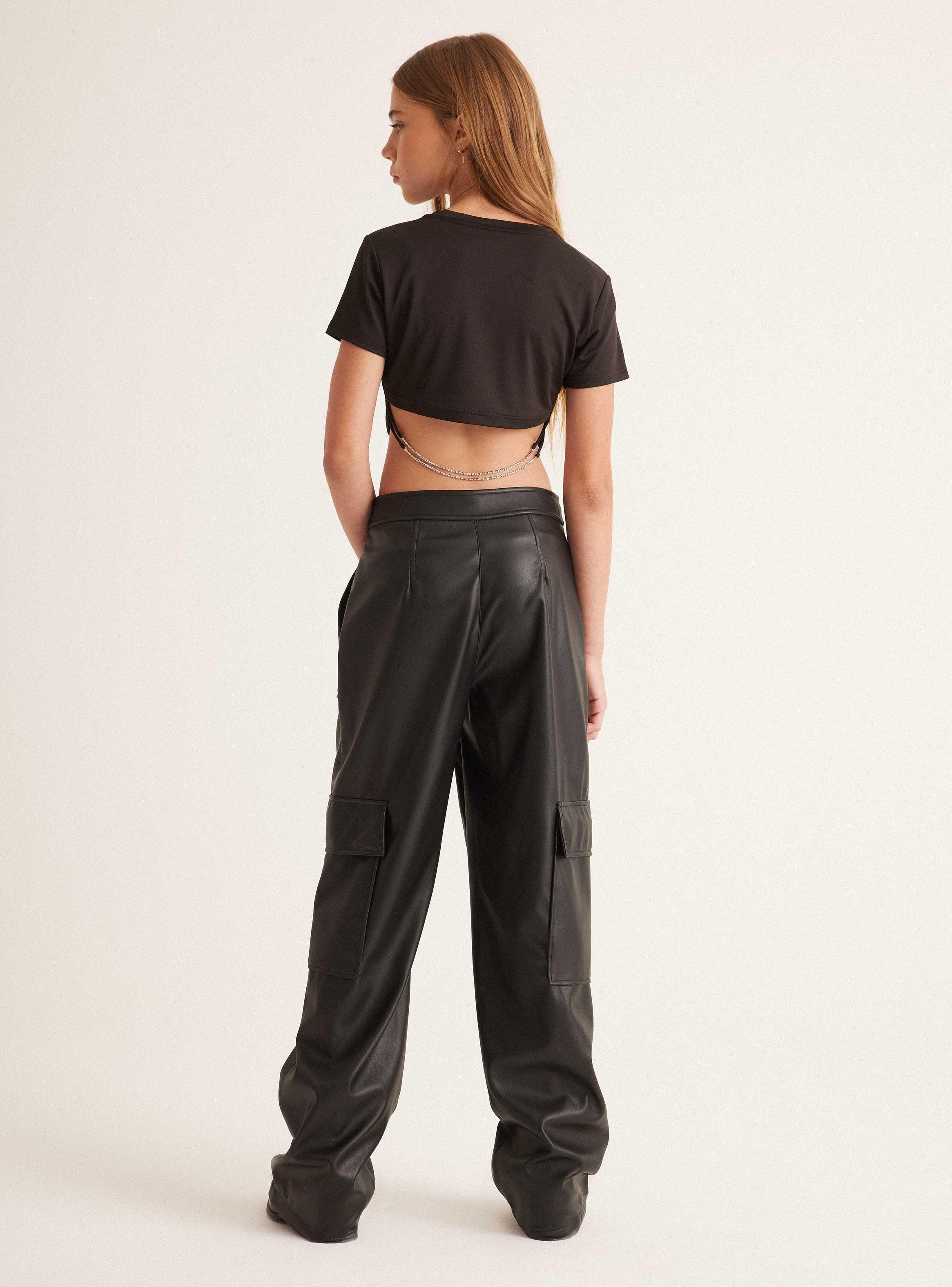 Pantalón Cargo Efecto Piel-5