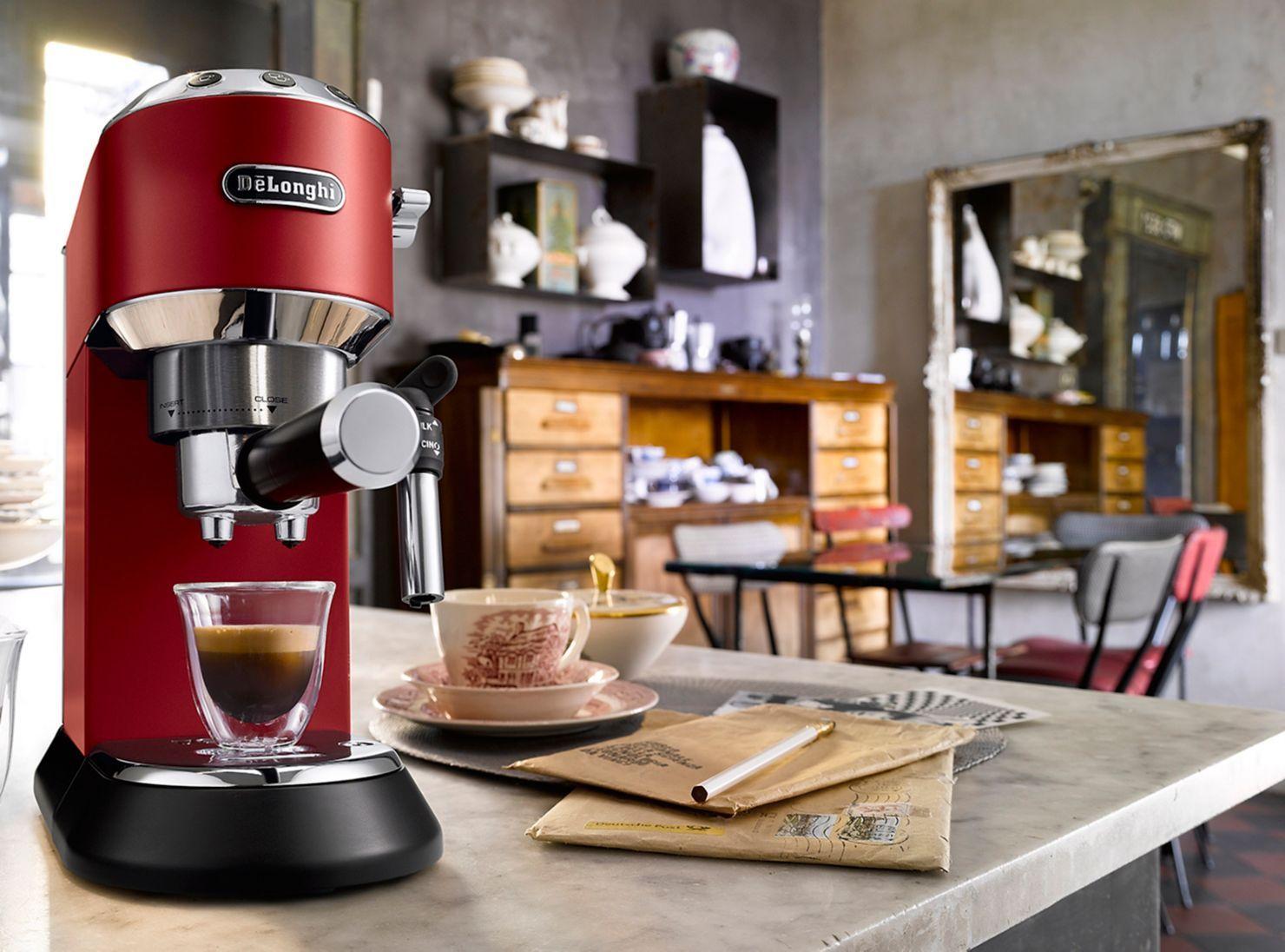Cafetera Espresso Dedica EC685 Roja-6
