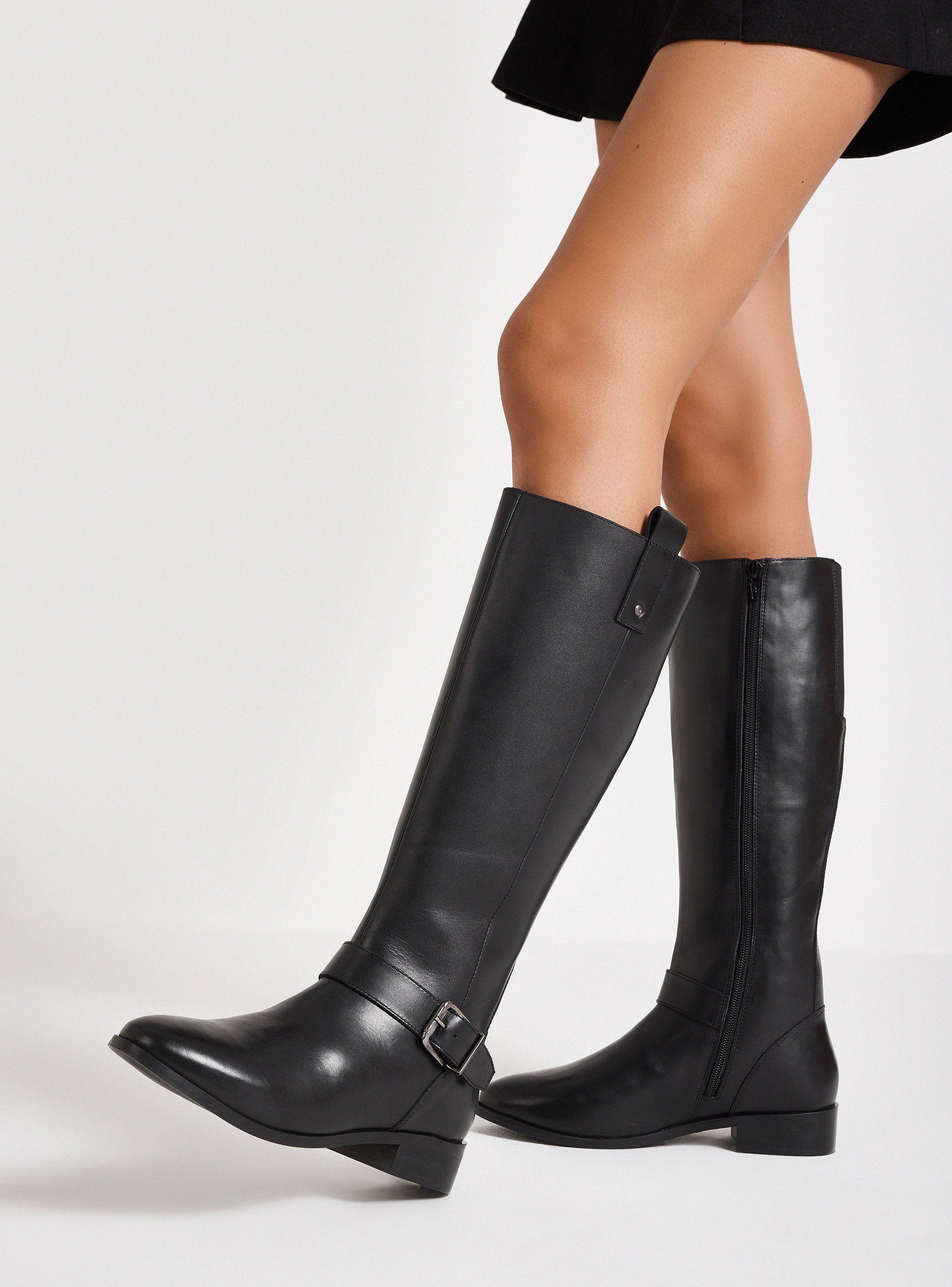 Bota Alta de Cuero con Hebilla Metálica Mujer-0