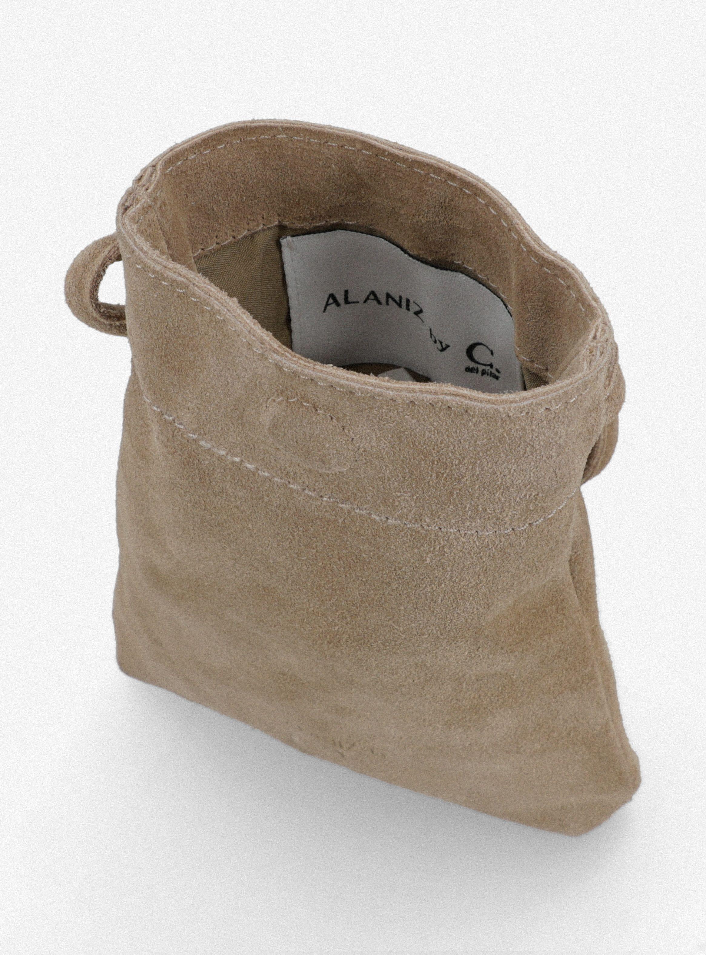 Mini Bag en Cuero By C. Del Pilar-5