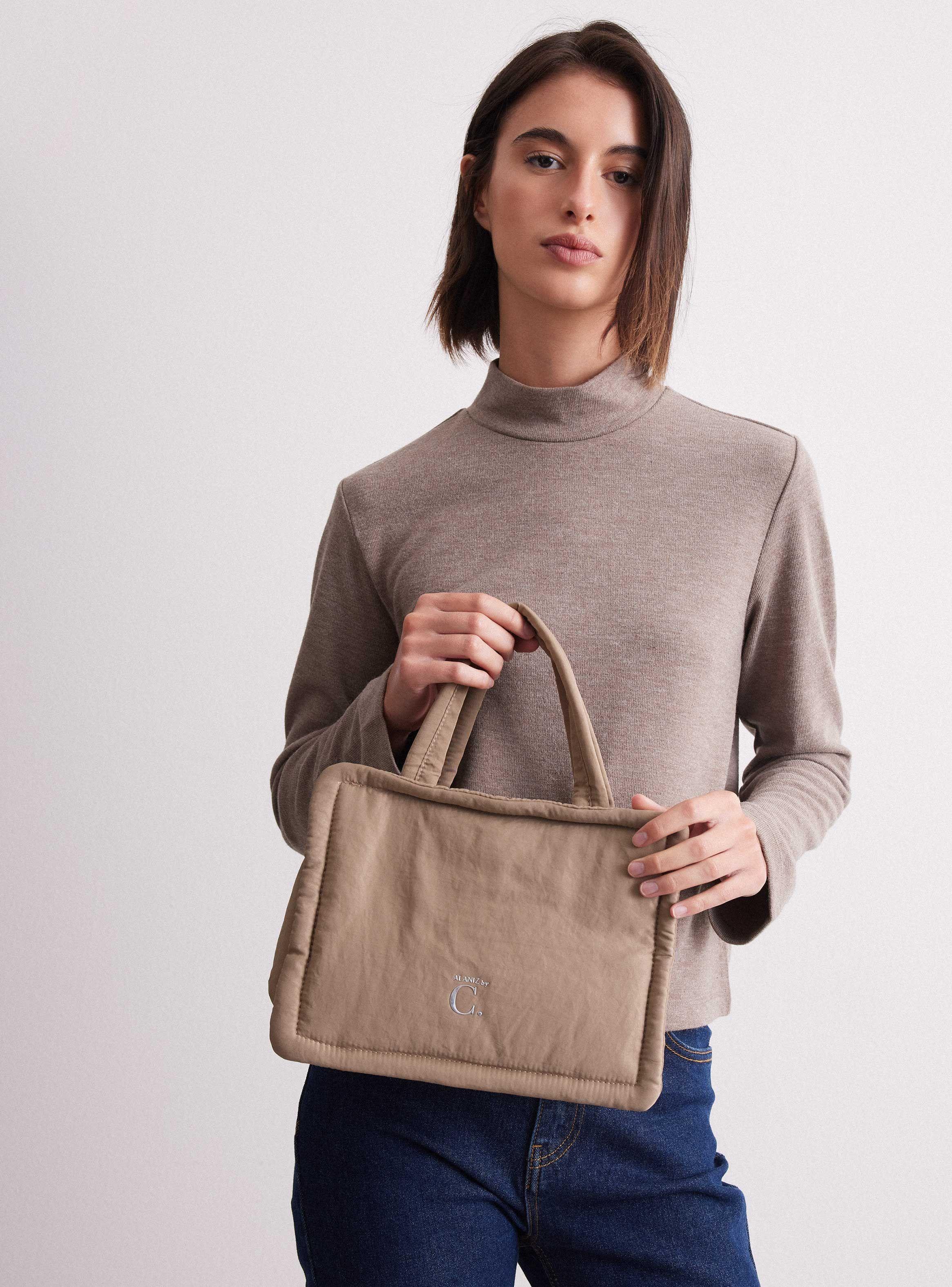 Cartera Mini Tote Café Claro-0