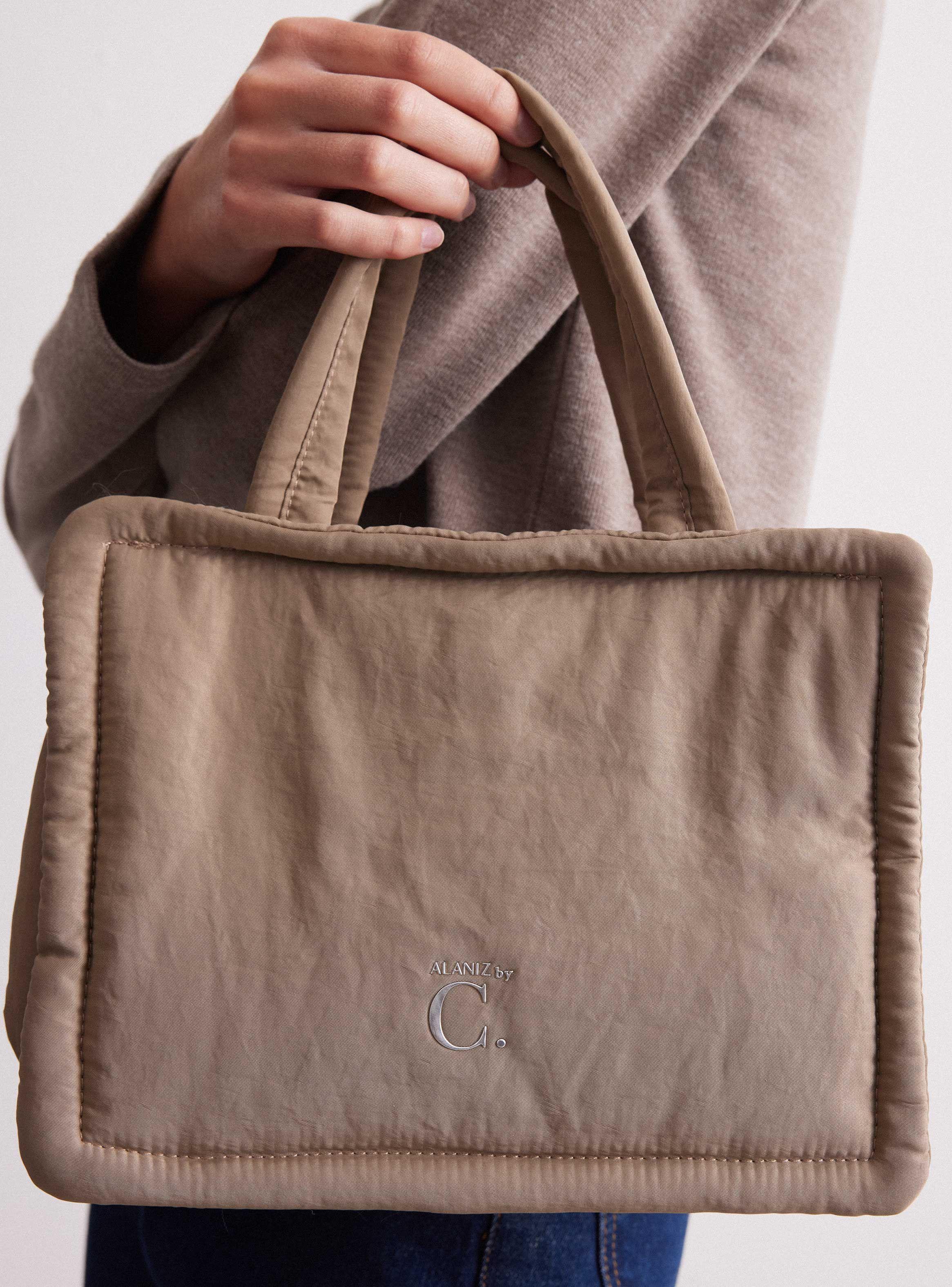 Cartera Mini Tote Café Claro-1