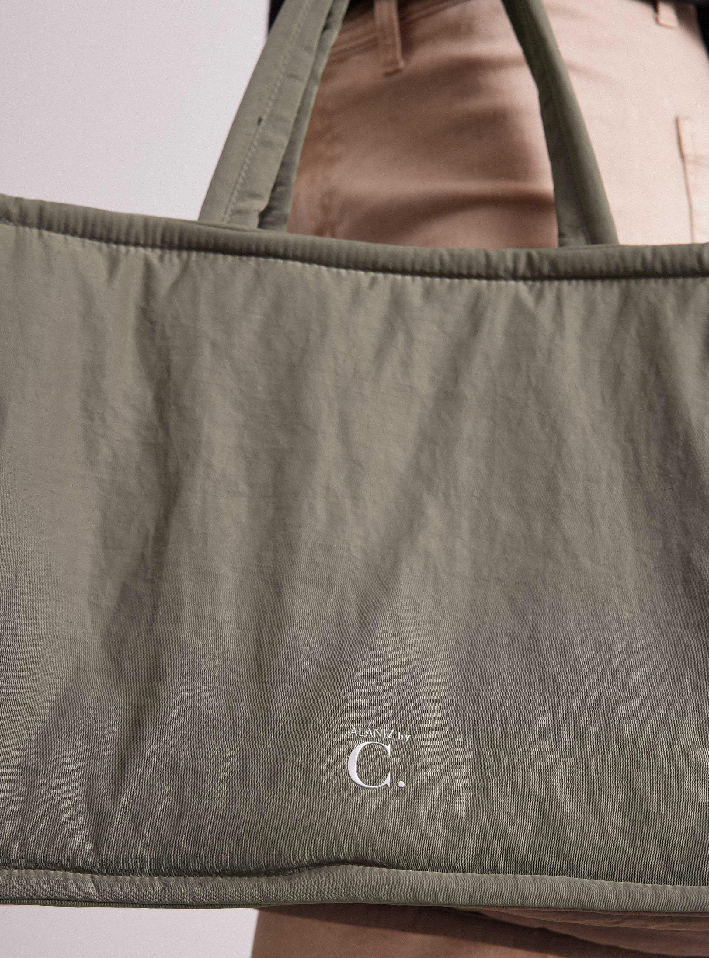Cartera Tote Verde By C. Del Pilar-1