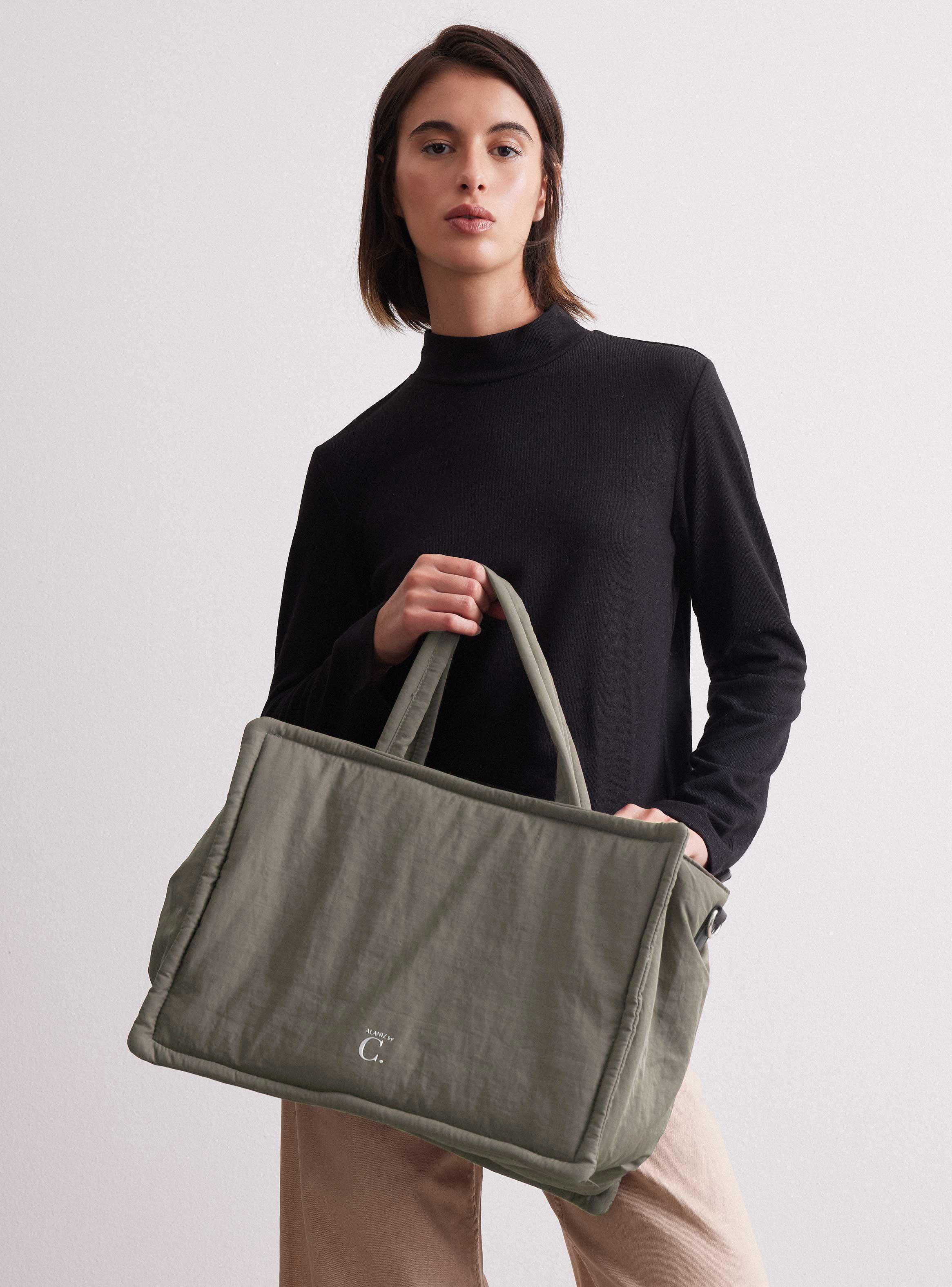 Cartera Tote Verde By C. Del Pilar-0