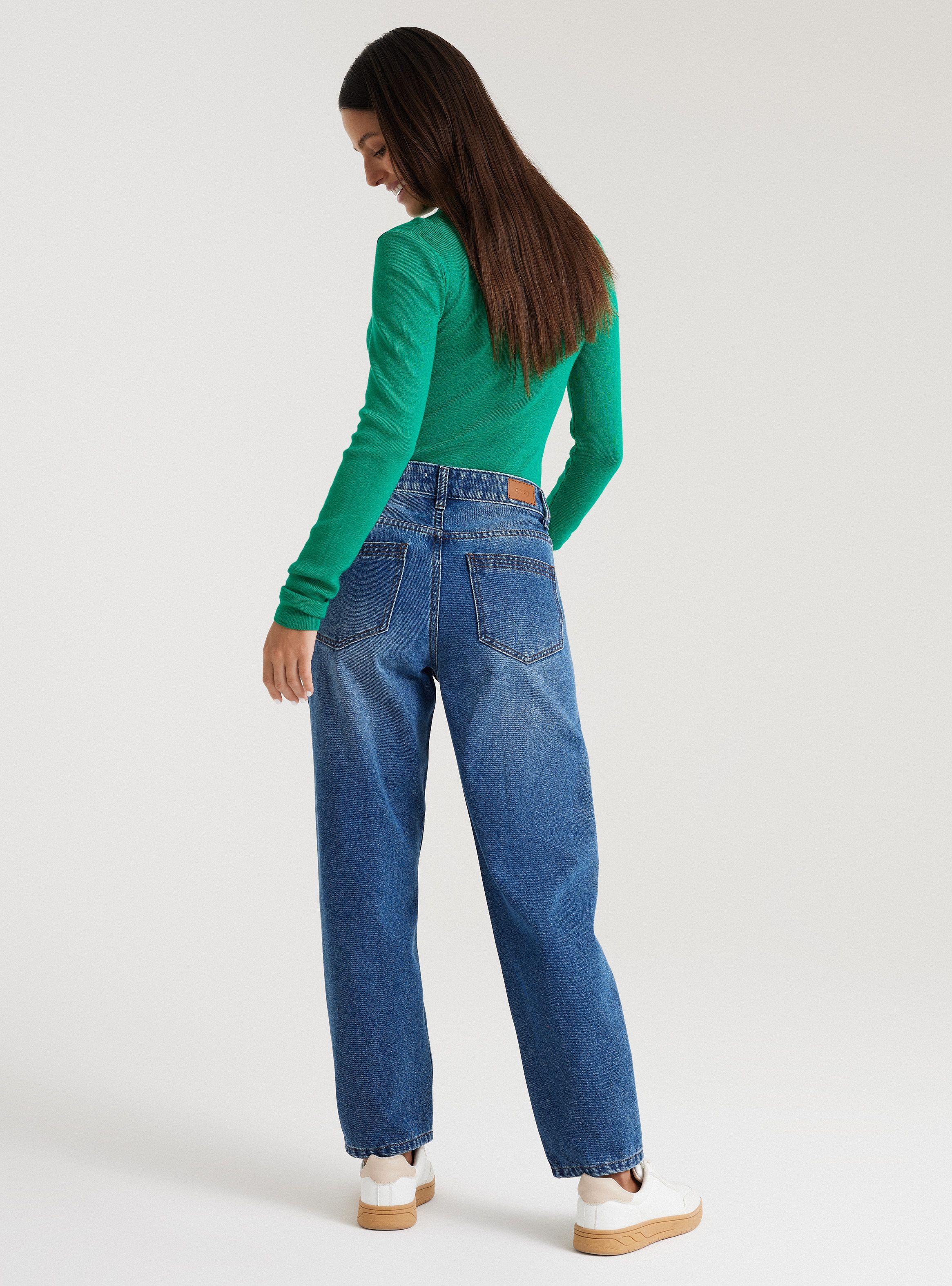 Jeans Con Cortes De Diseño-5