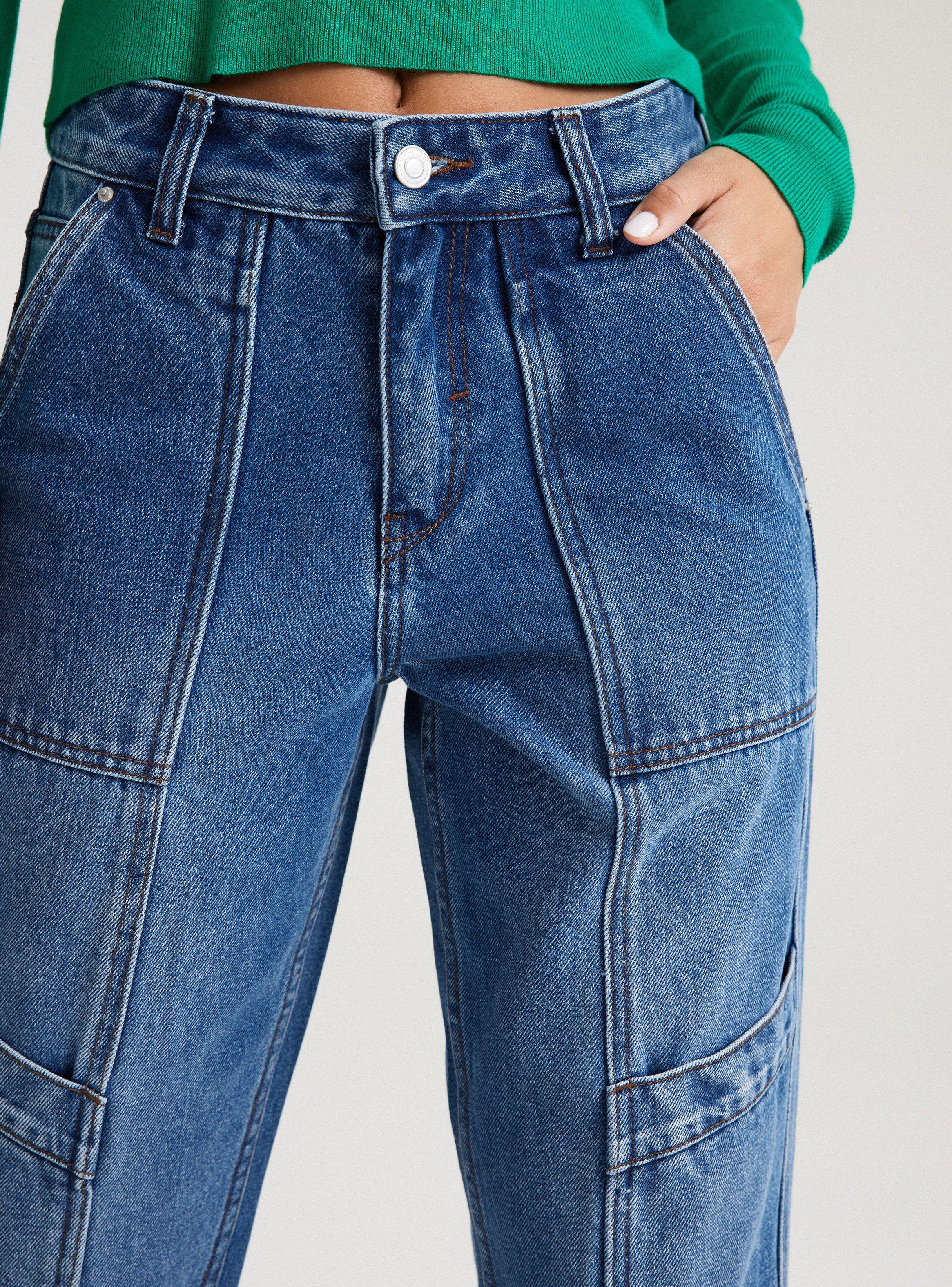 Jeans Con Cortes De Diseño-2