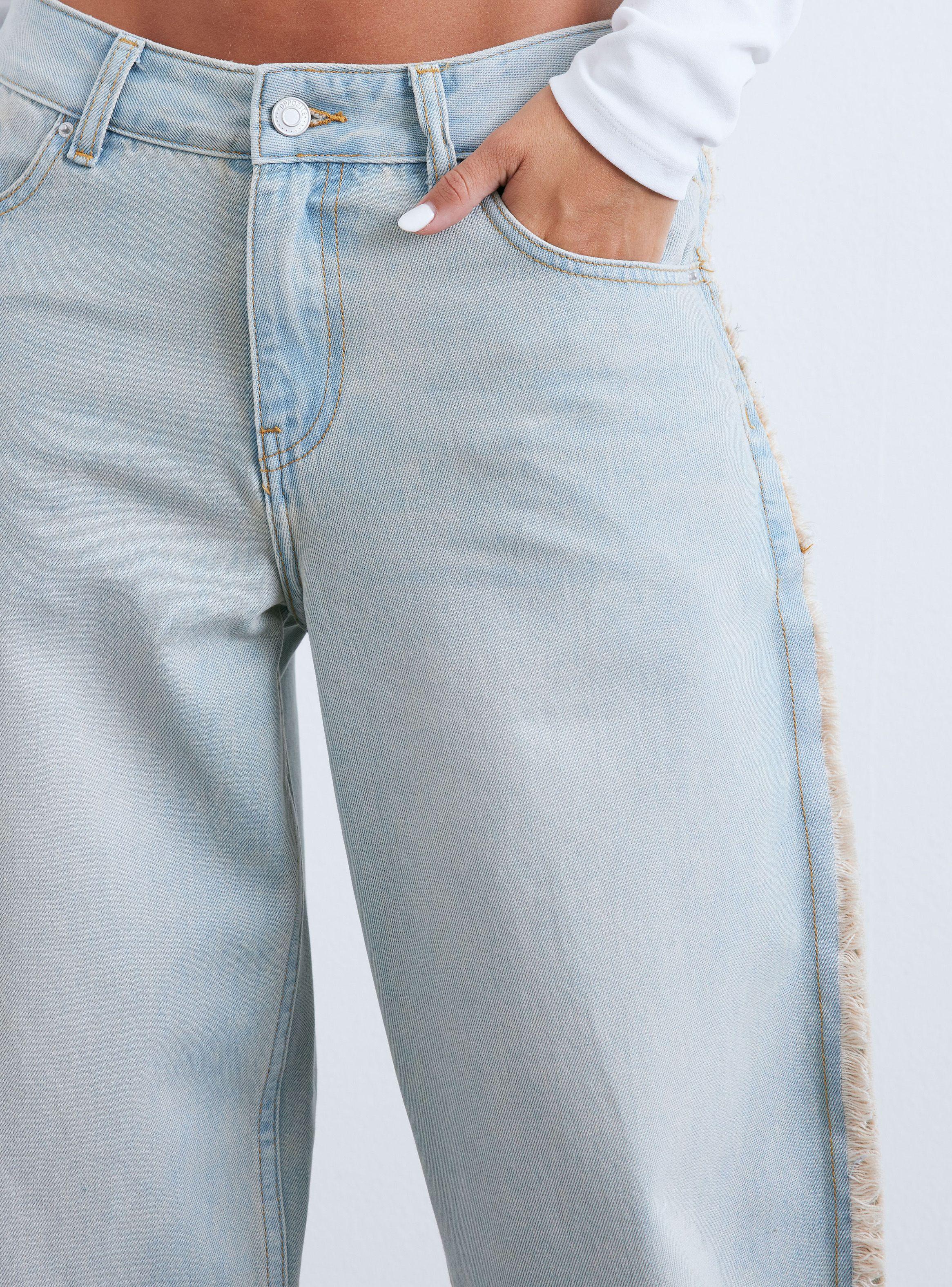 Jeans Con Terminación de Flecos en Costado-2