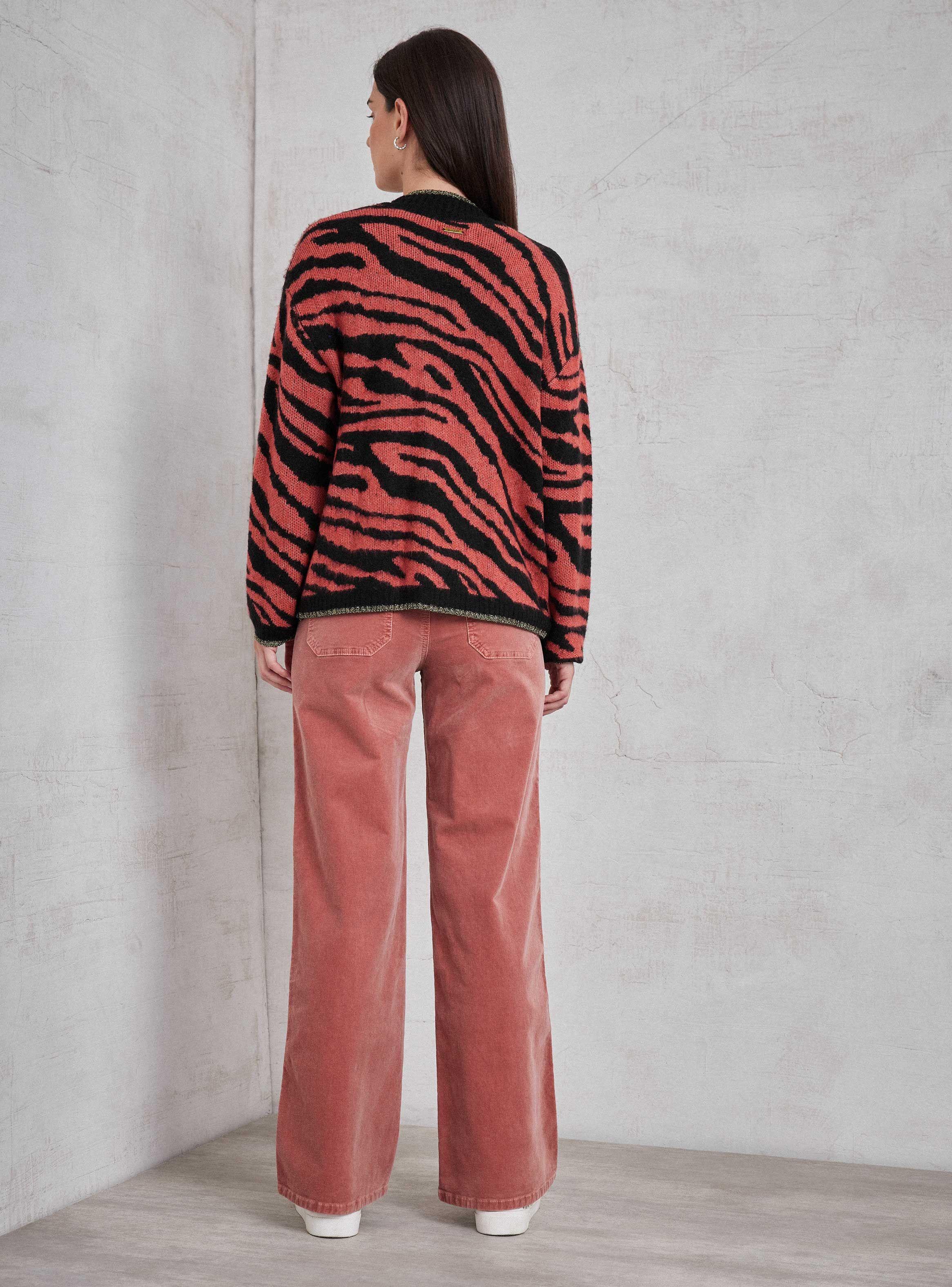 Chaleco Diseño Animal Con Detalle Metalizado-5