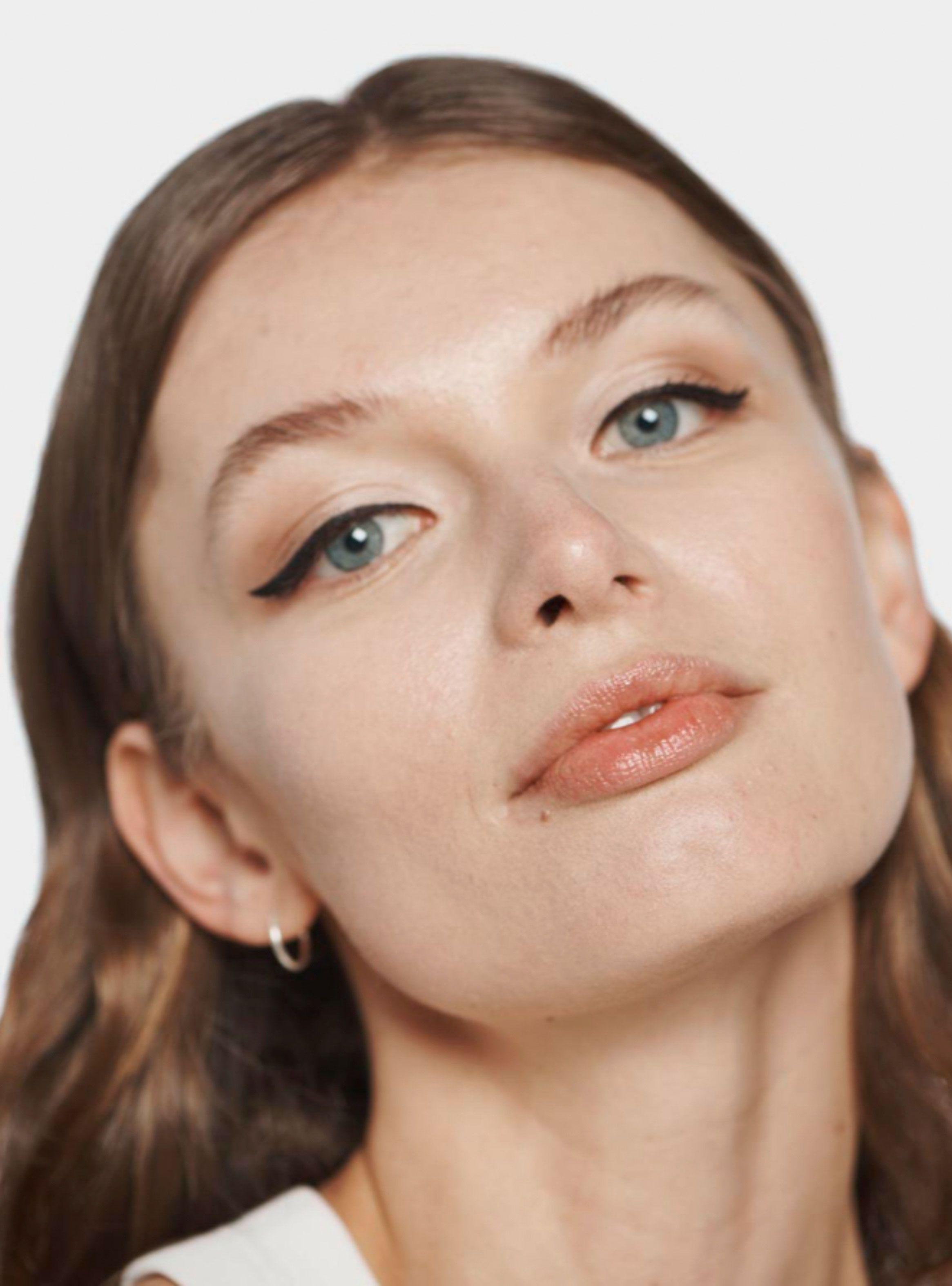 Delineador de Ojos Clinique High Impact Easy Liquid Liner Black-2