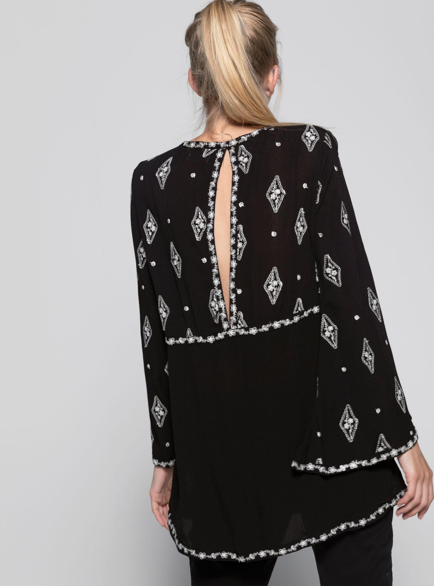 Blusa Mangas Flare Umbrale-1