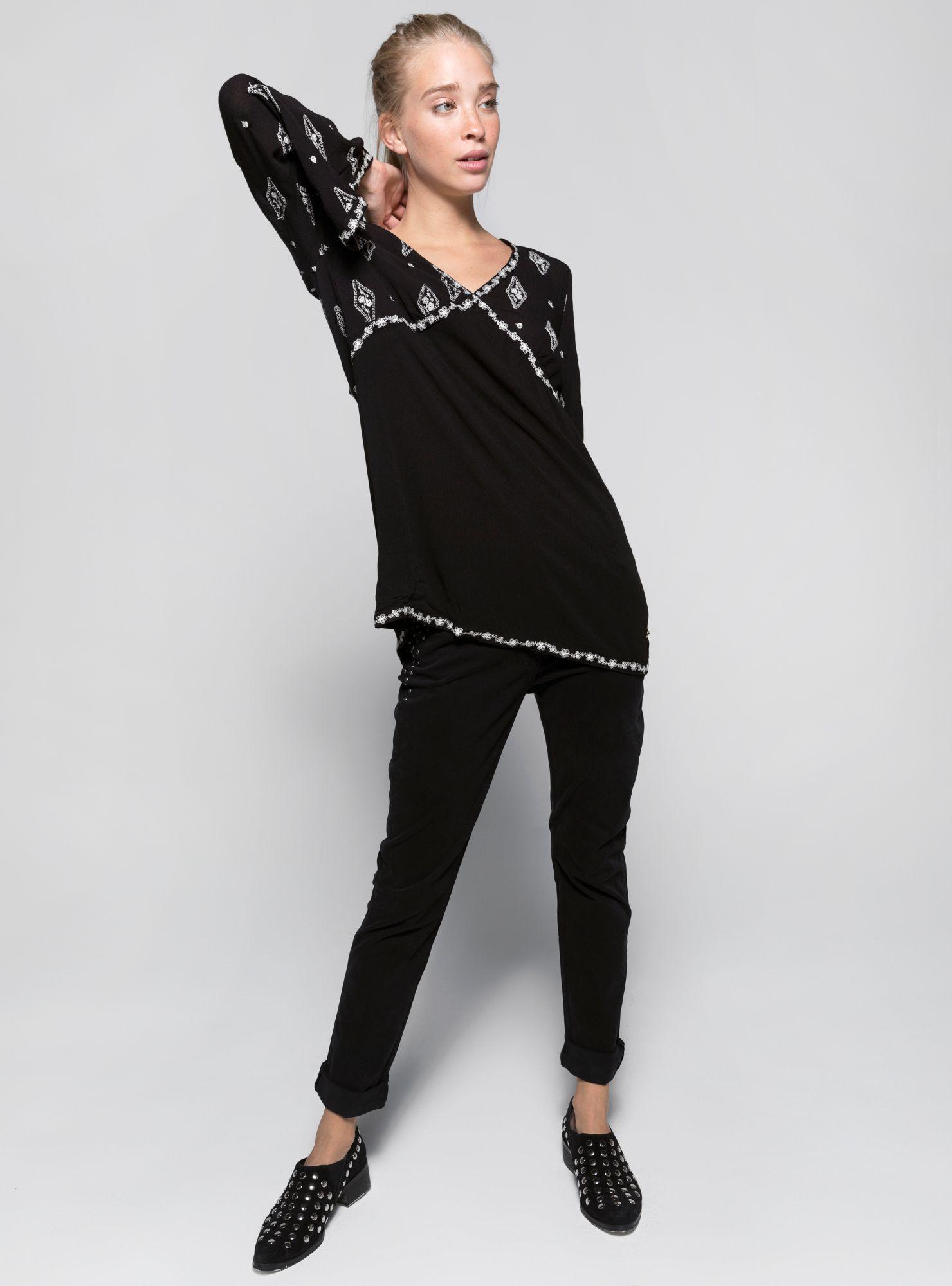 Blusa Mangas Flare Umbrale-3