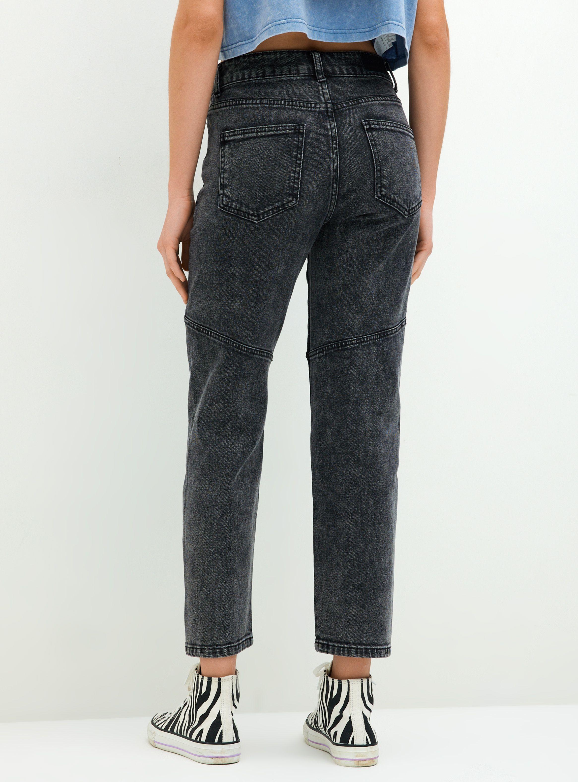 Jeans Mom Cortes delantero-1