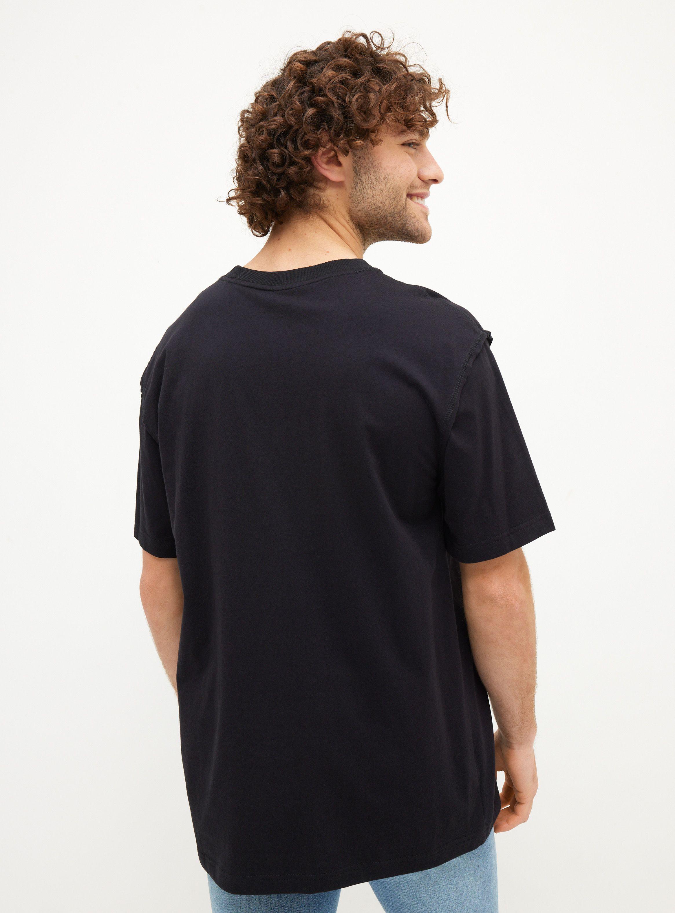 Polera Fes Pecho-1