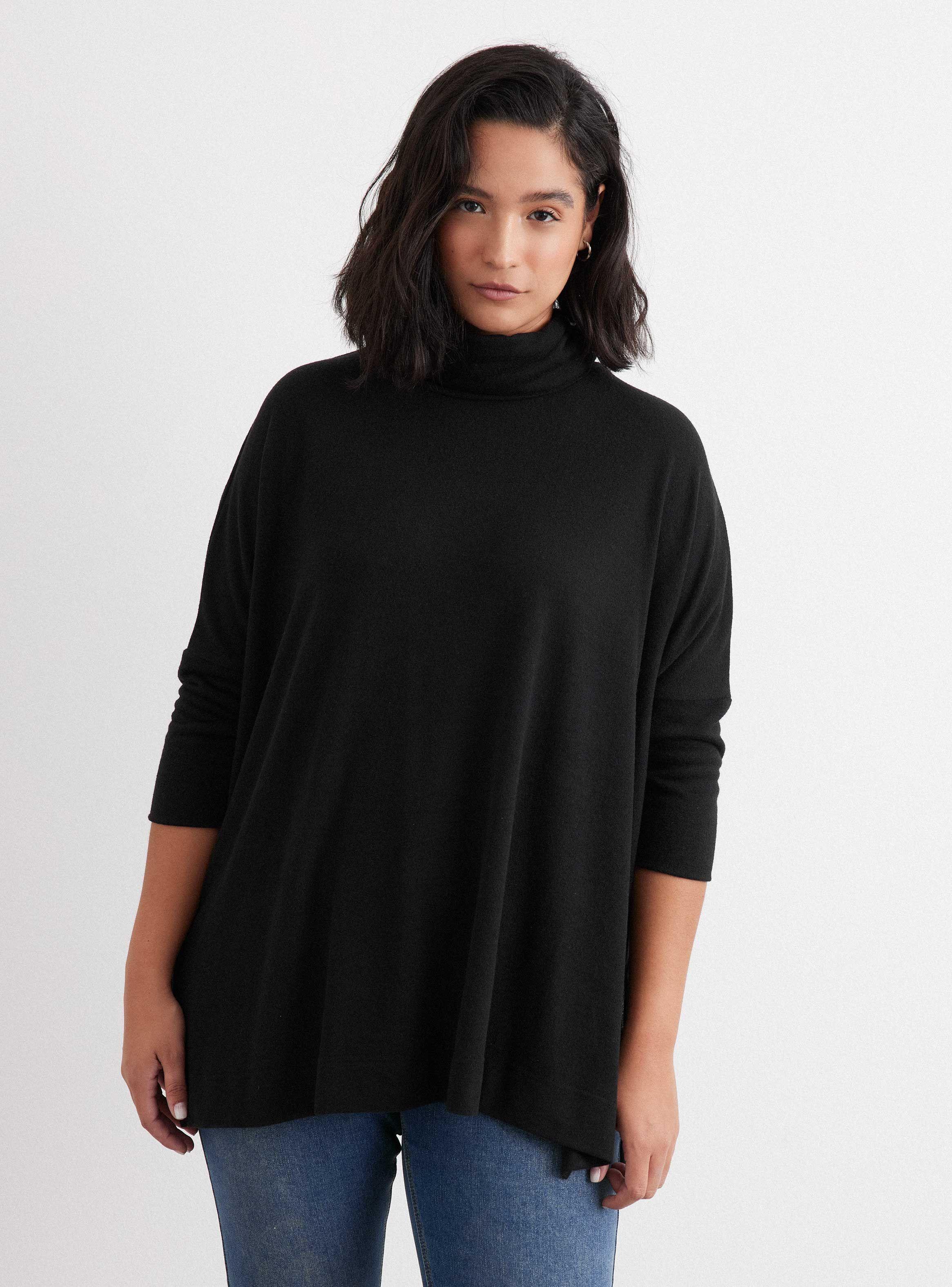 Polera Holgada Cuello Alto Manga Larga-0