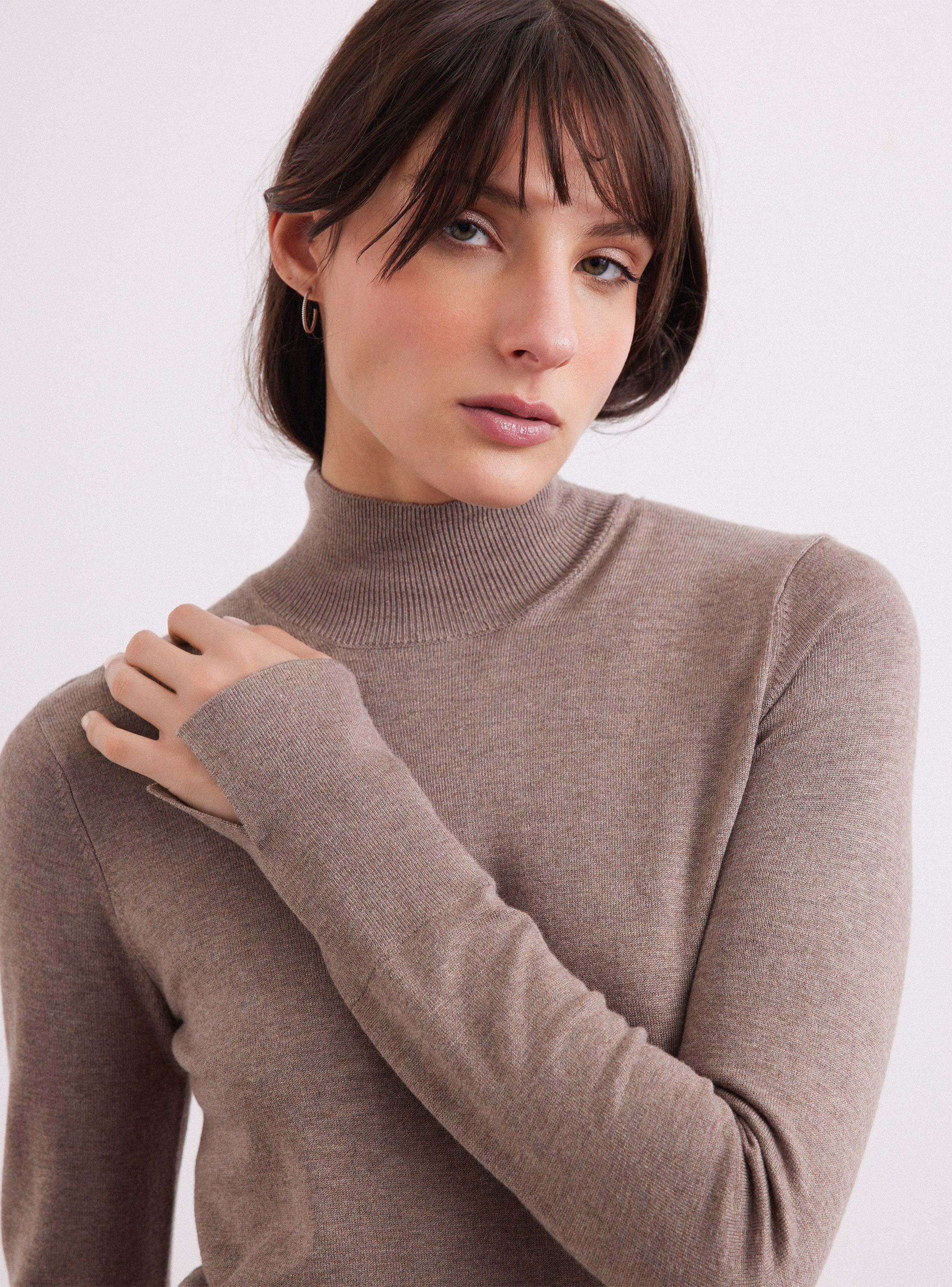 Sweater Cuello Alto Manga Larga Puño Aberturas-2