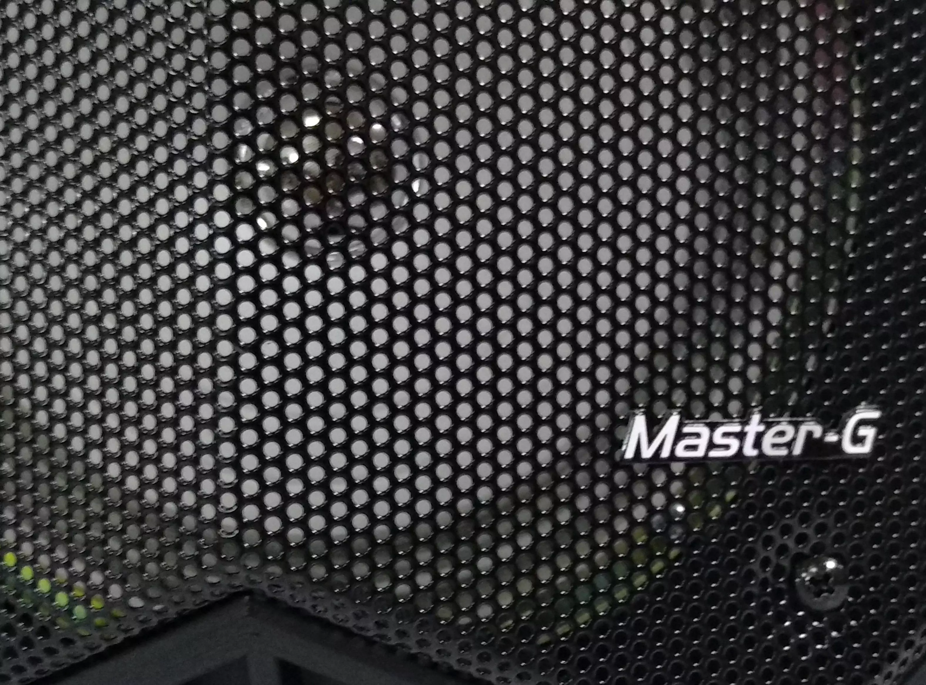 Parlante Master-G Portátil SPBYF7-3