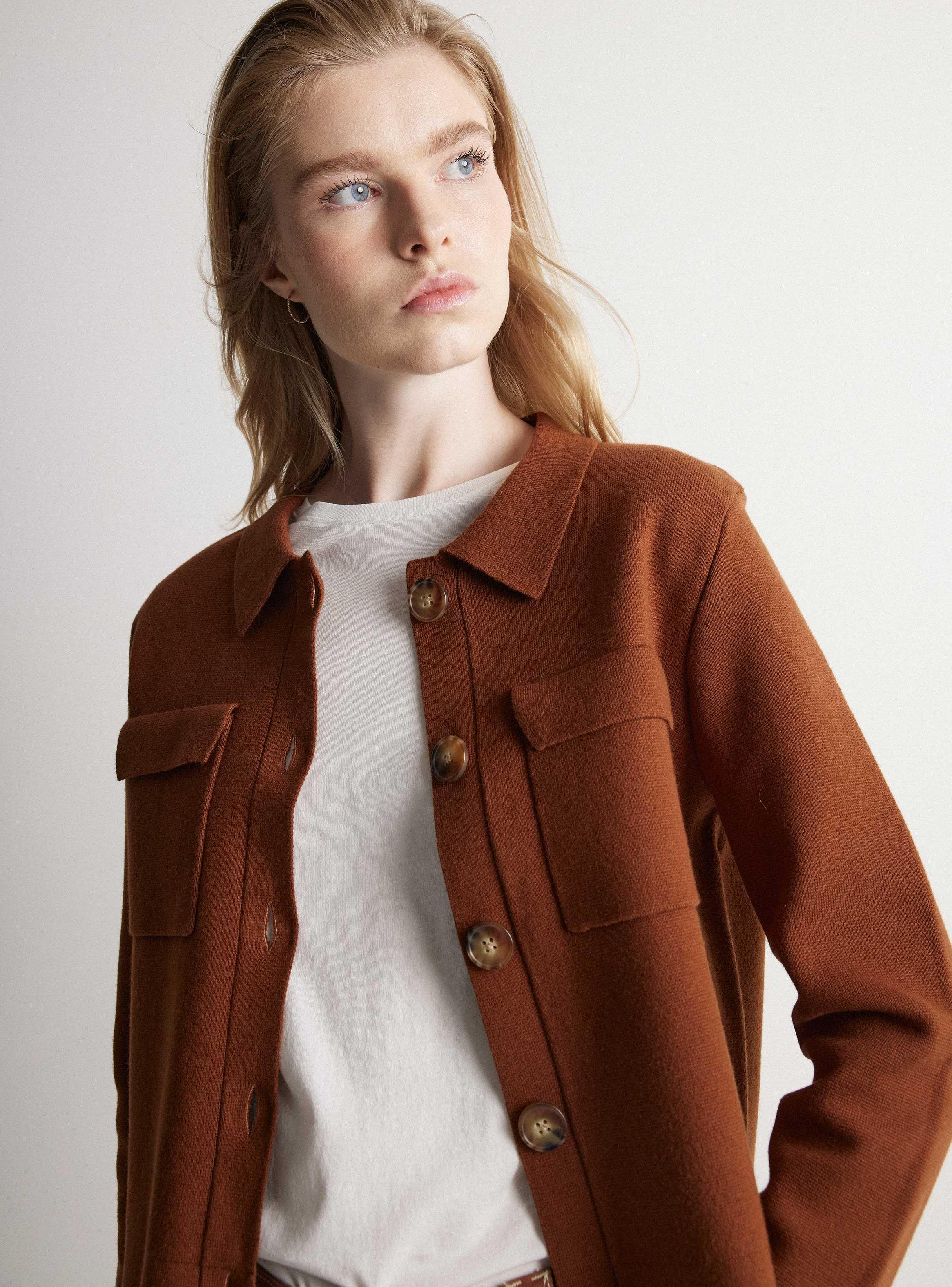 Chaqueta Punto Con Botones-2