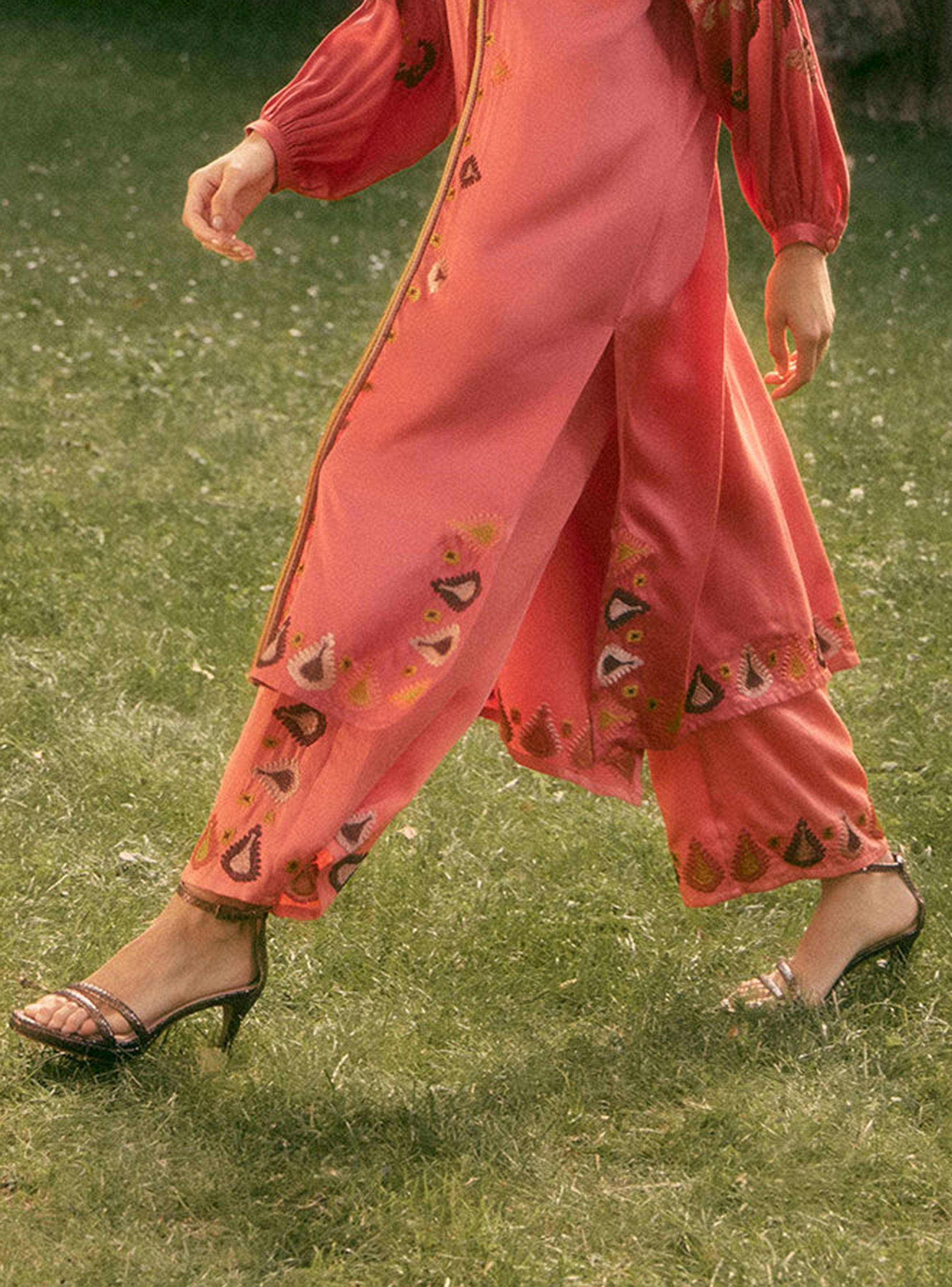 Pantalón Juliana Fluido Con Bordados-2