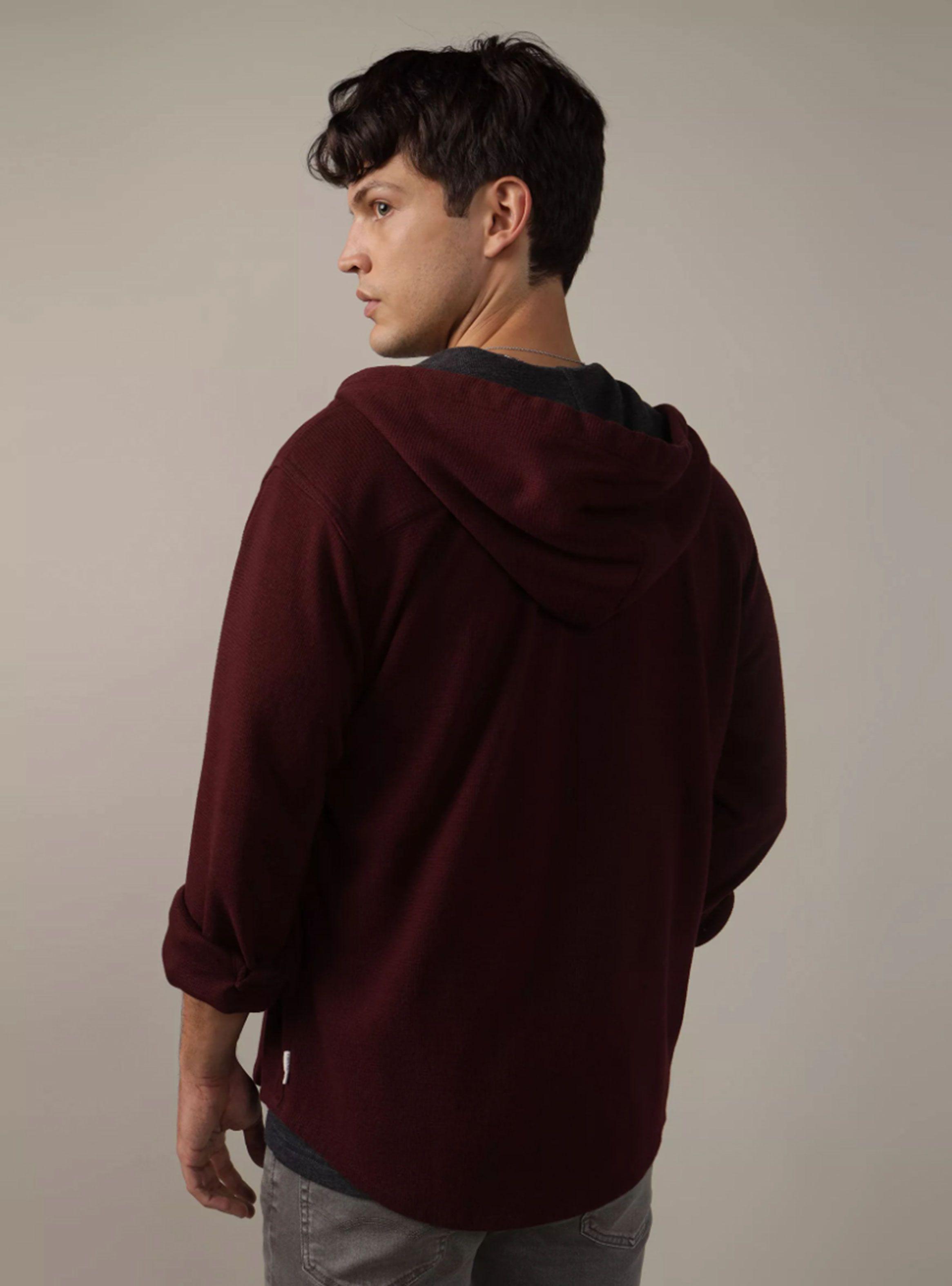 Camisa Estilo Polerón con Gorro-1