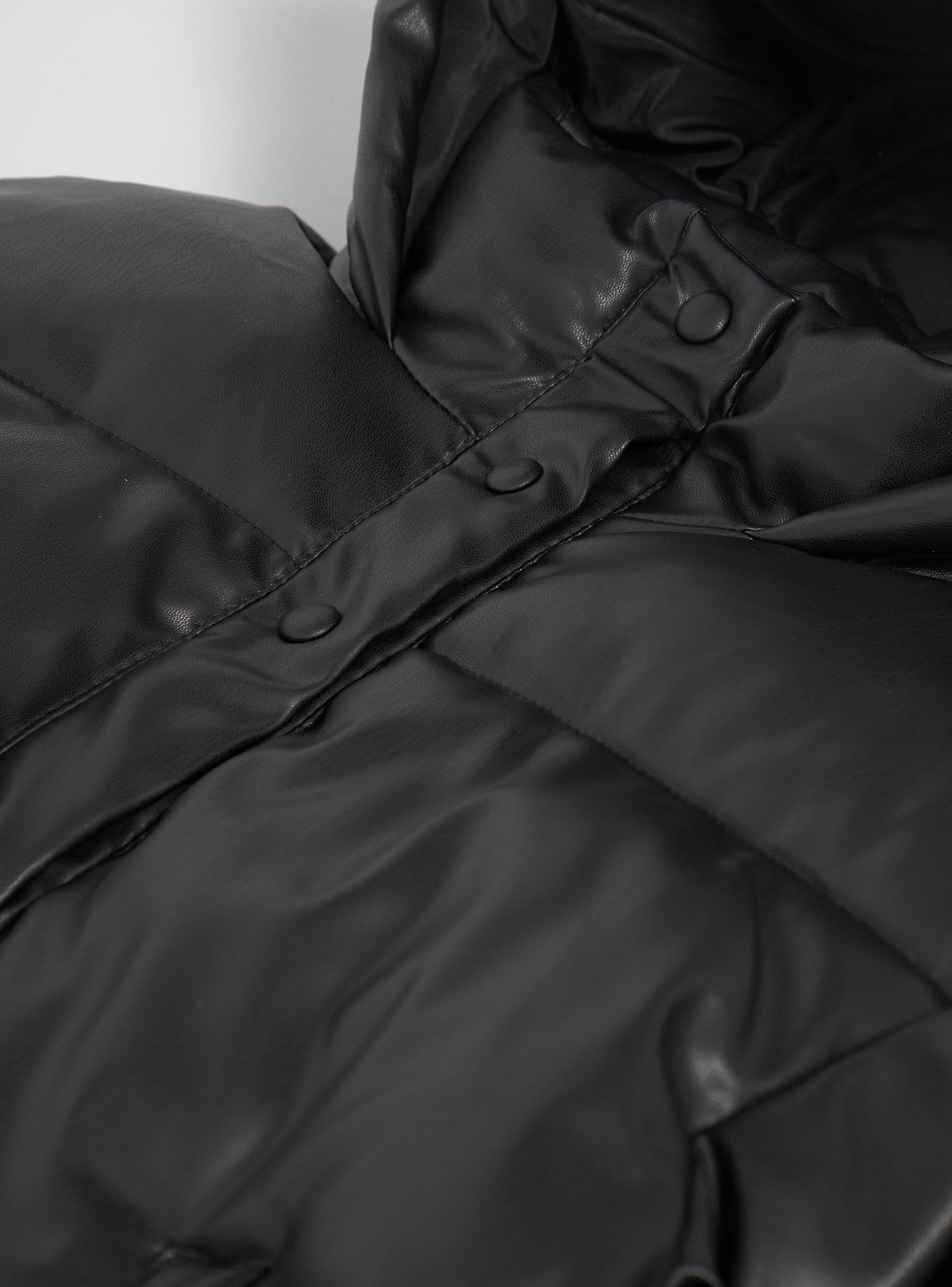 Parka P.U con Cuello Alto-4