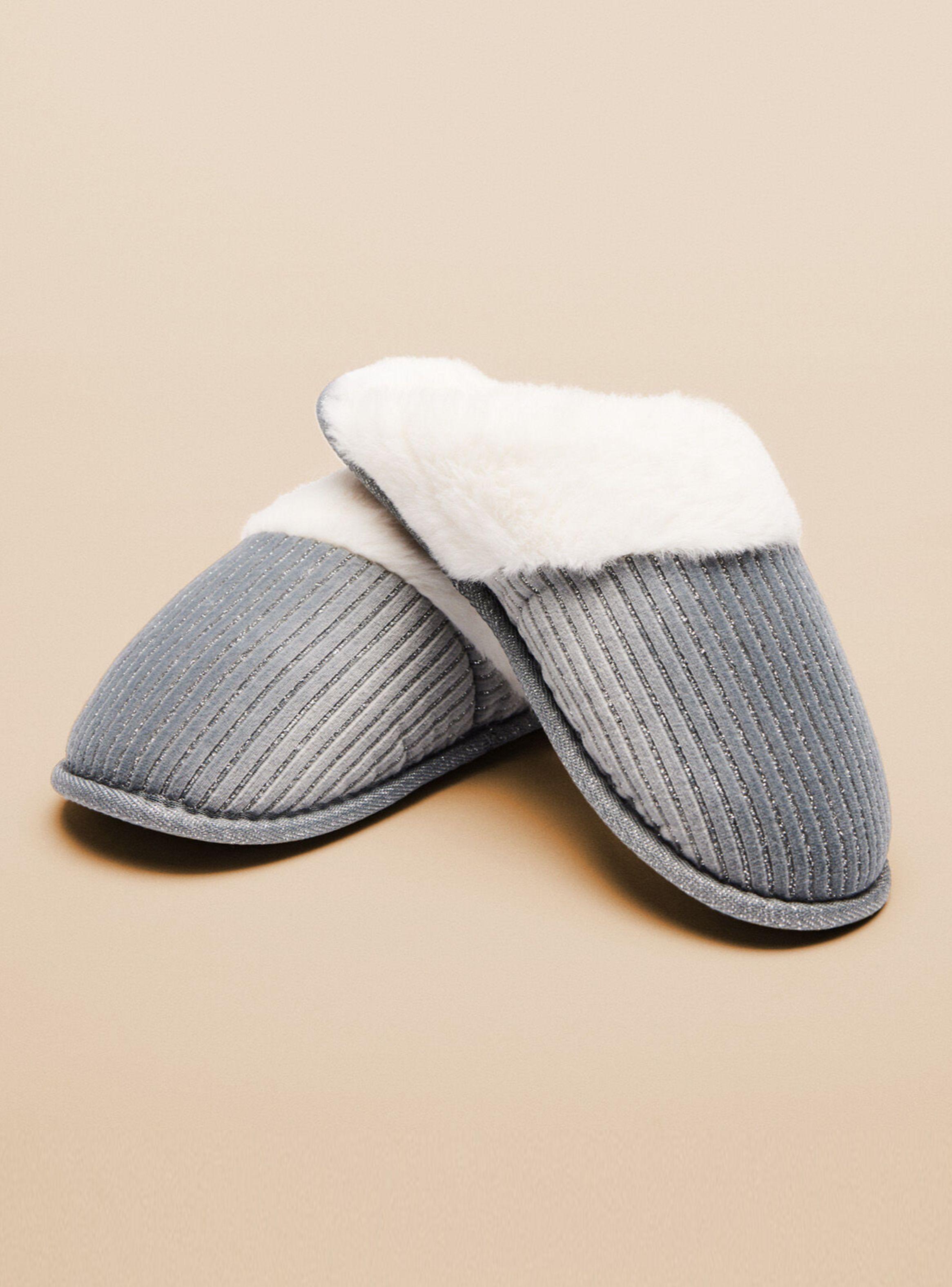 Pantuflas Efecto Pelo Acabado Canalé-2