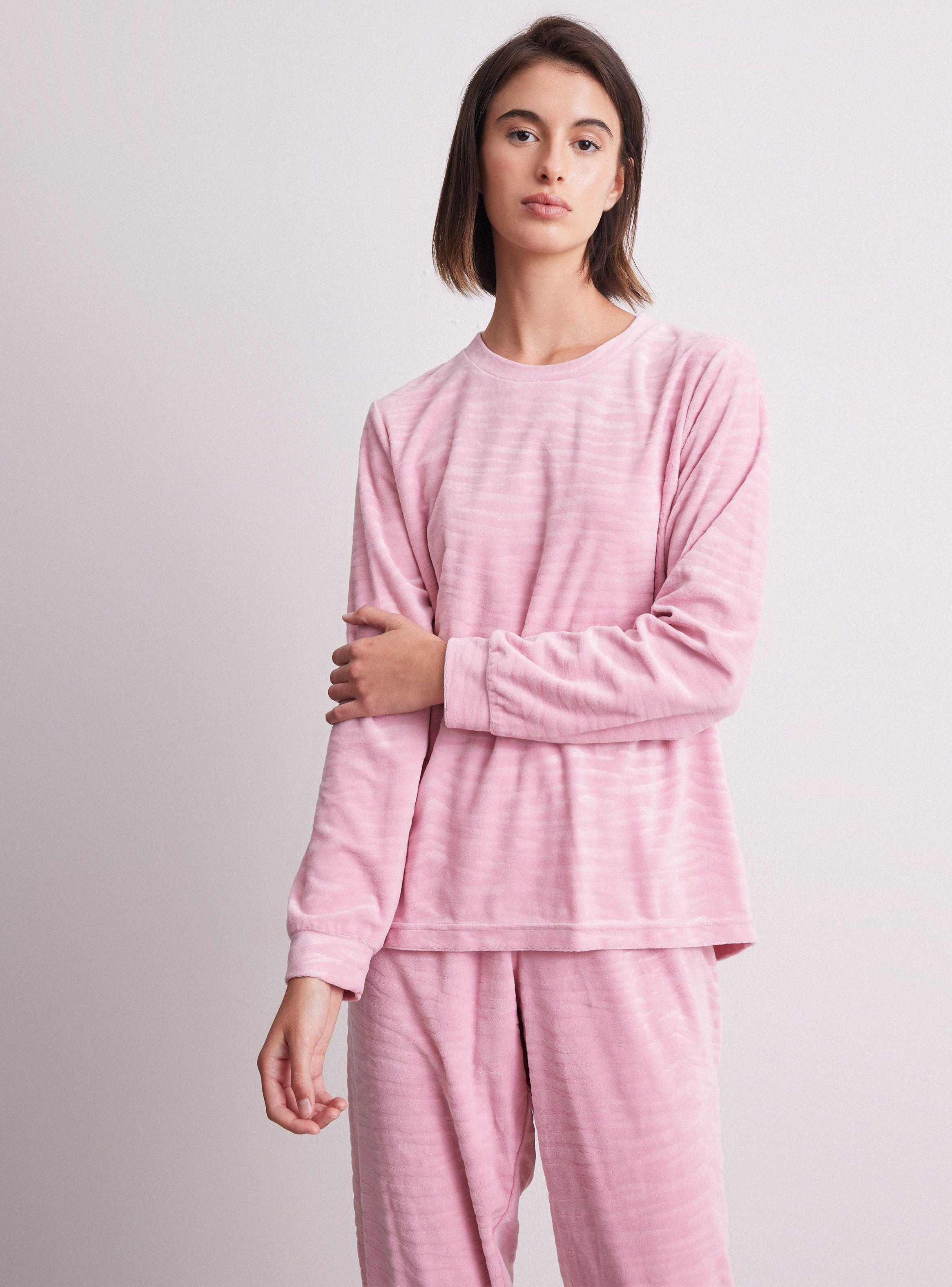 Pijama Largo Embossed Tela Velour-0