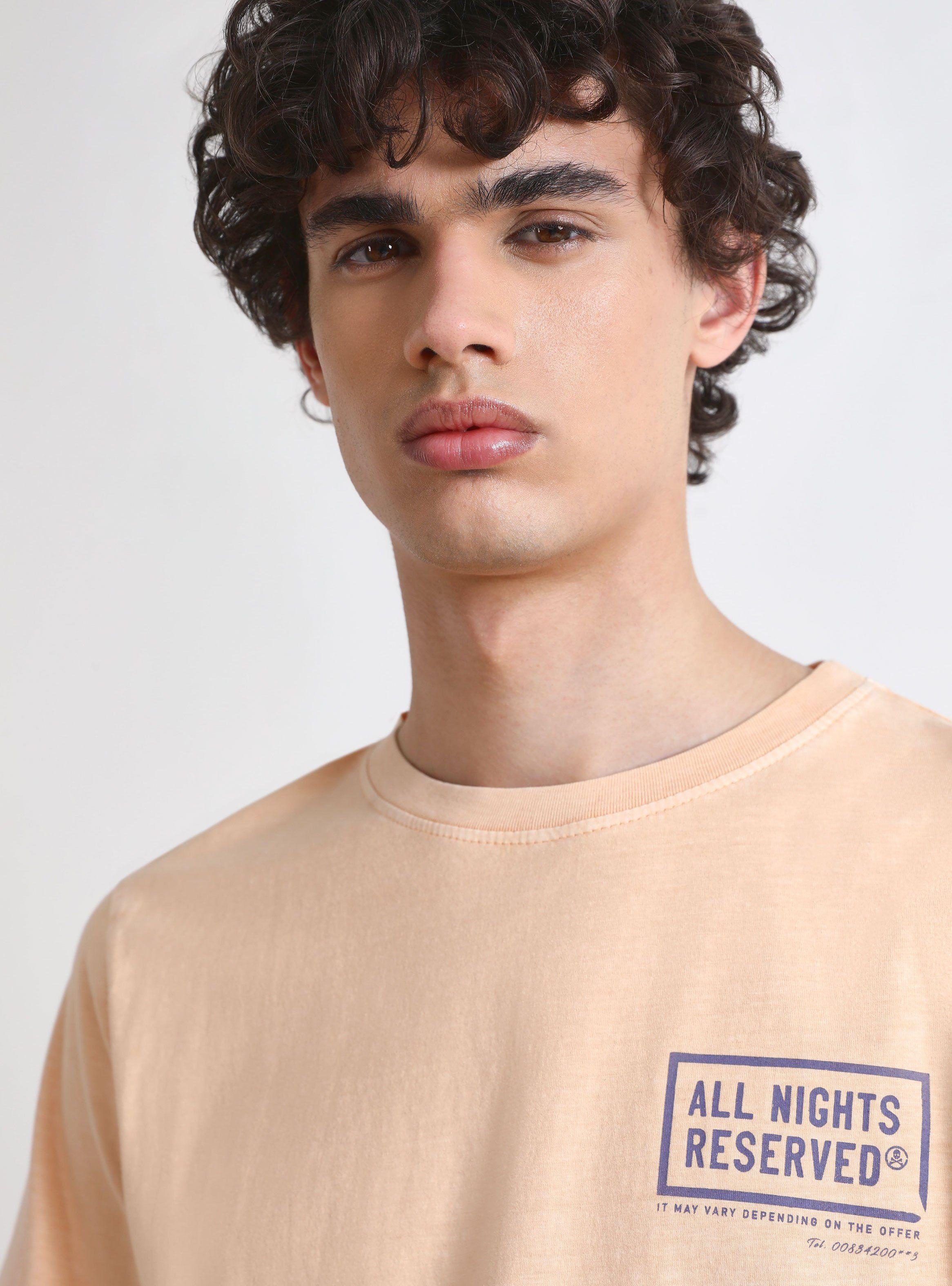 Polera MC Print Contraste Regular Fit Cuello Redondo-2