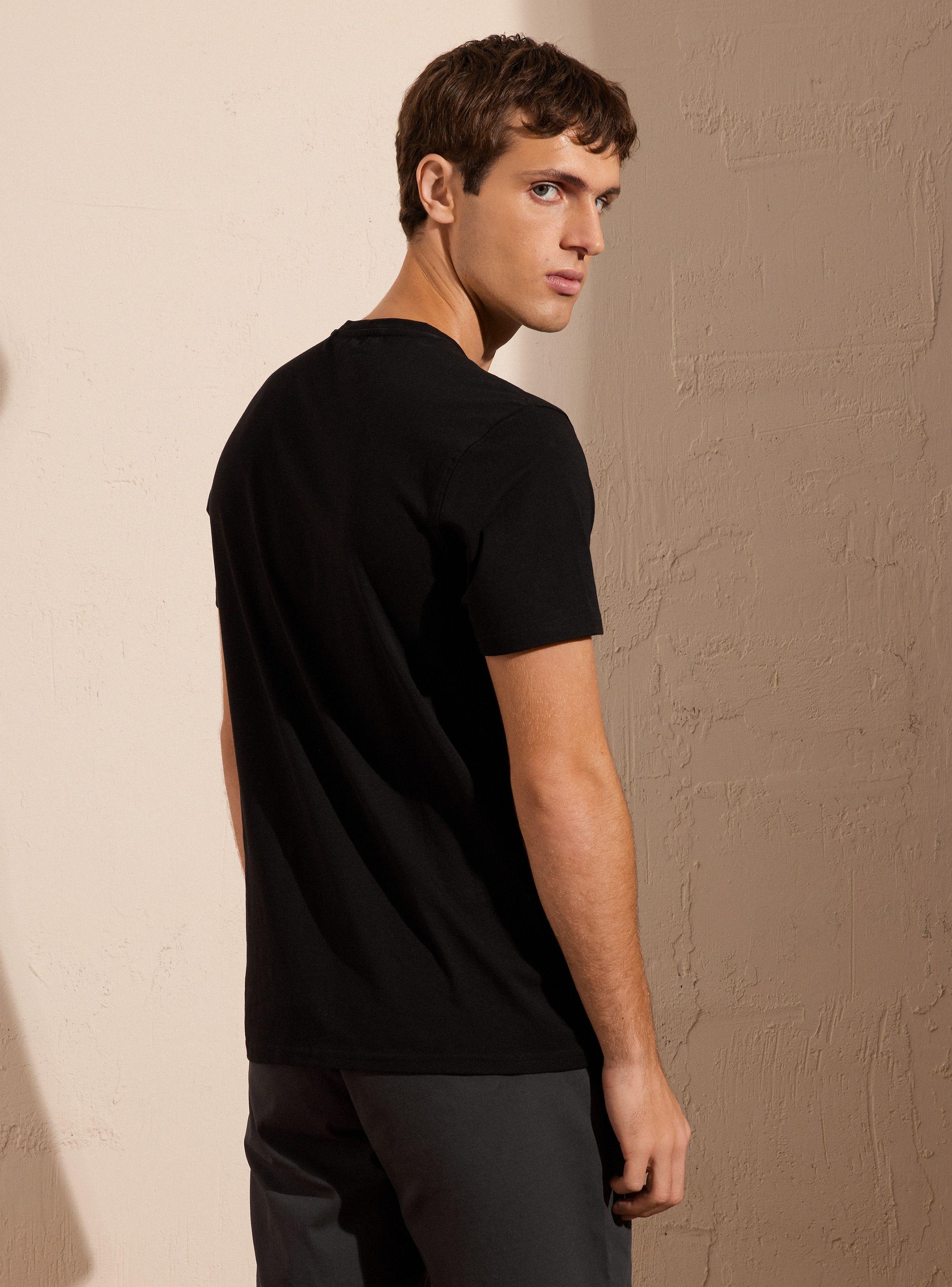 Polera Cuello Redondo-1