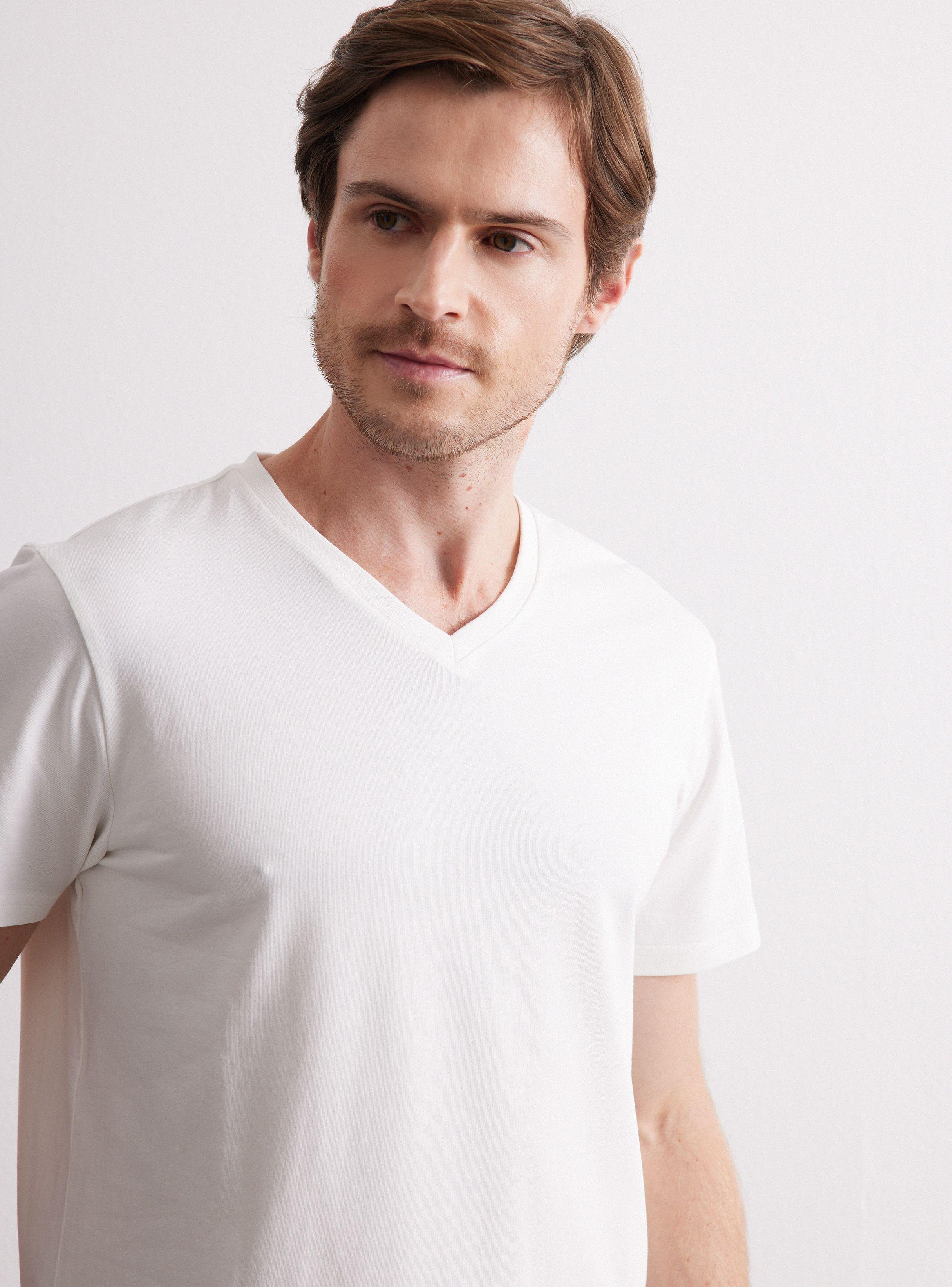 Polera Corte Cuello V-2