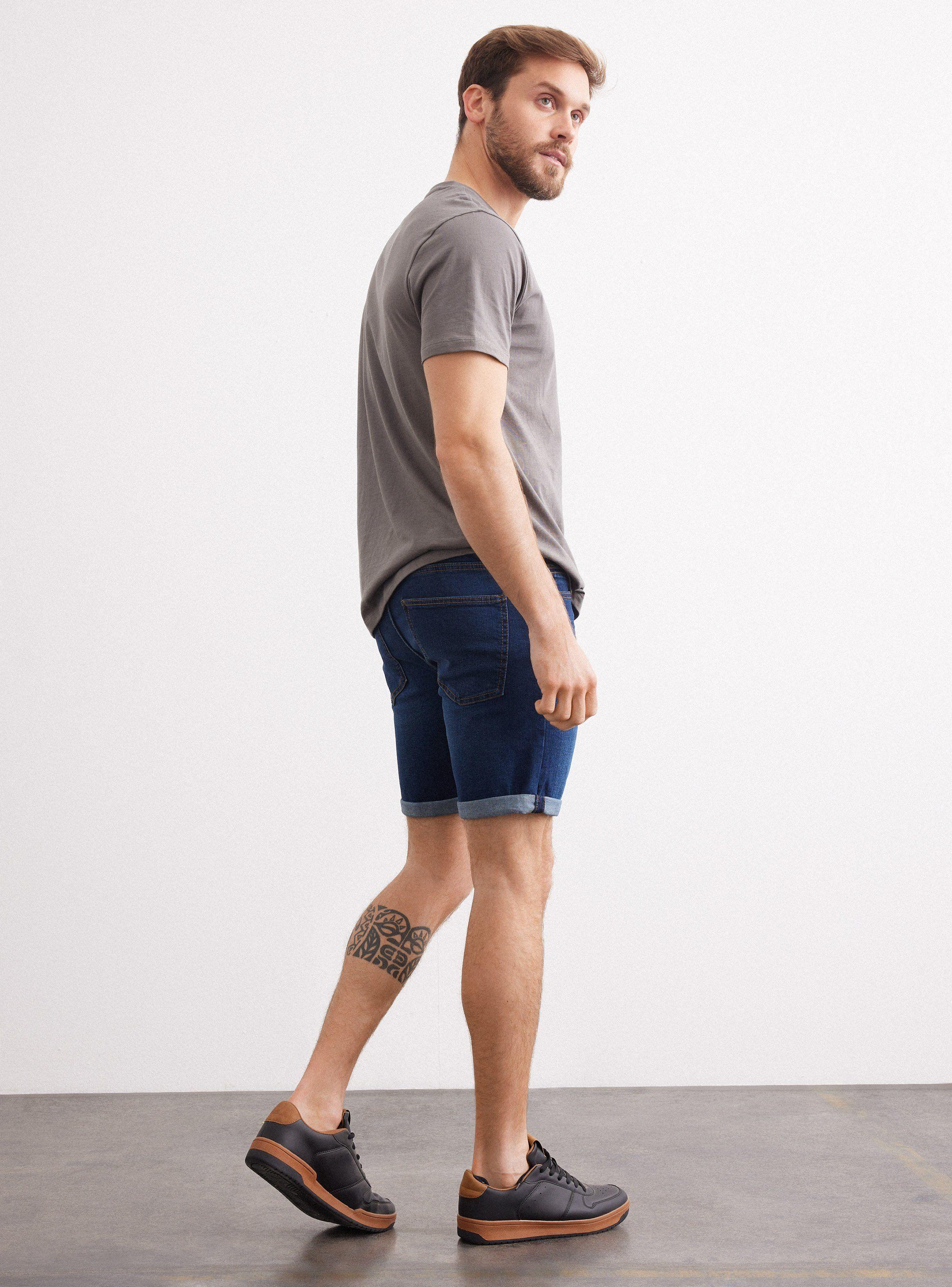 Bermuda Doblez  en la Basta-5