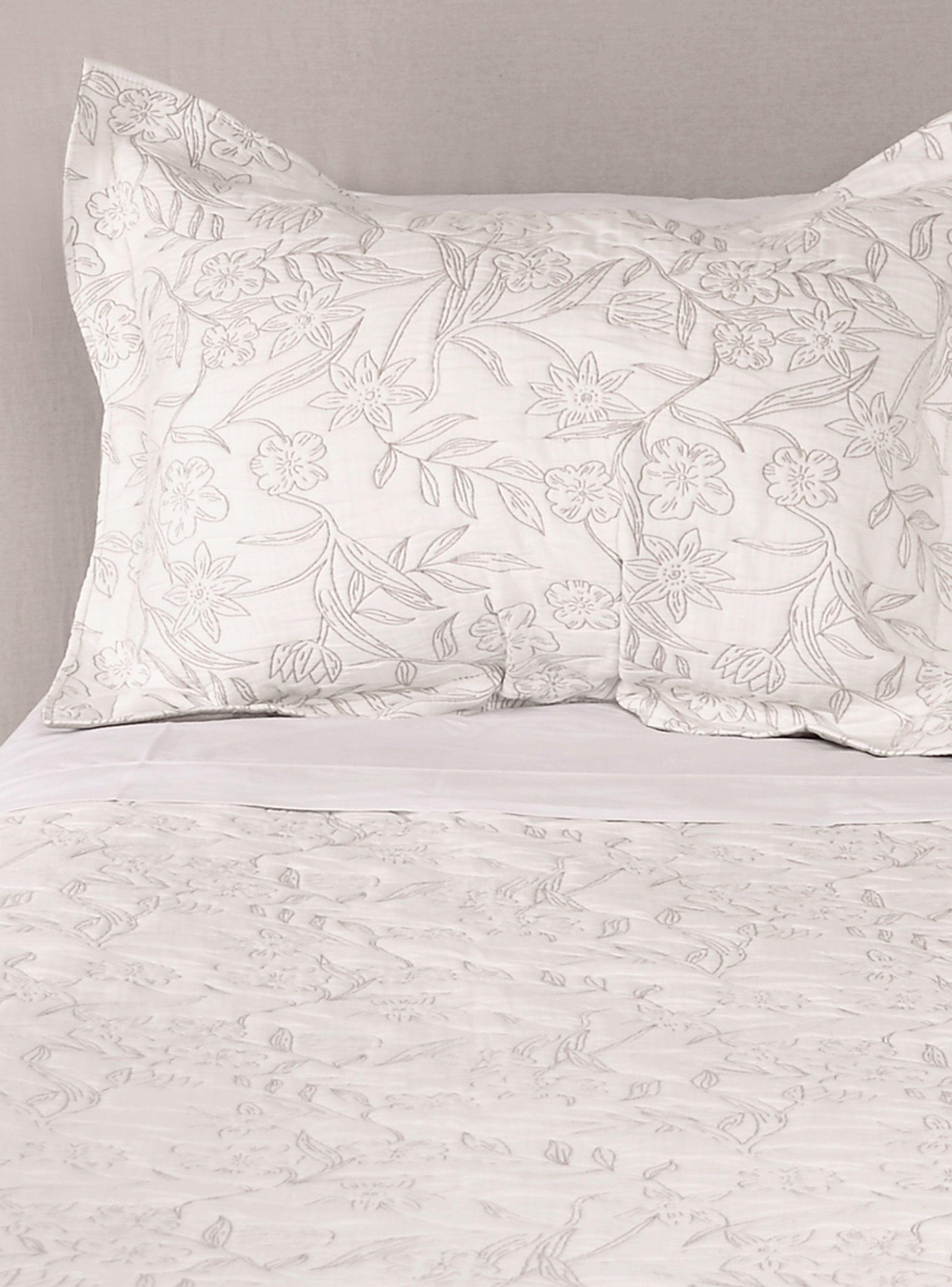 Quilt Nina Herrera 1.5 Plazas Colomba Gris-0