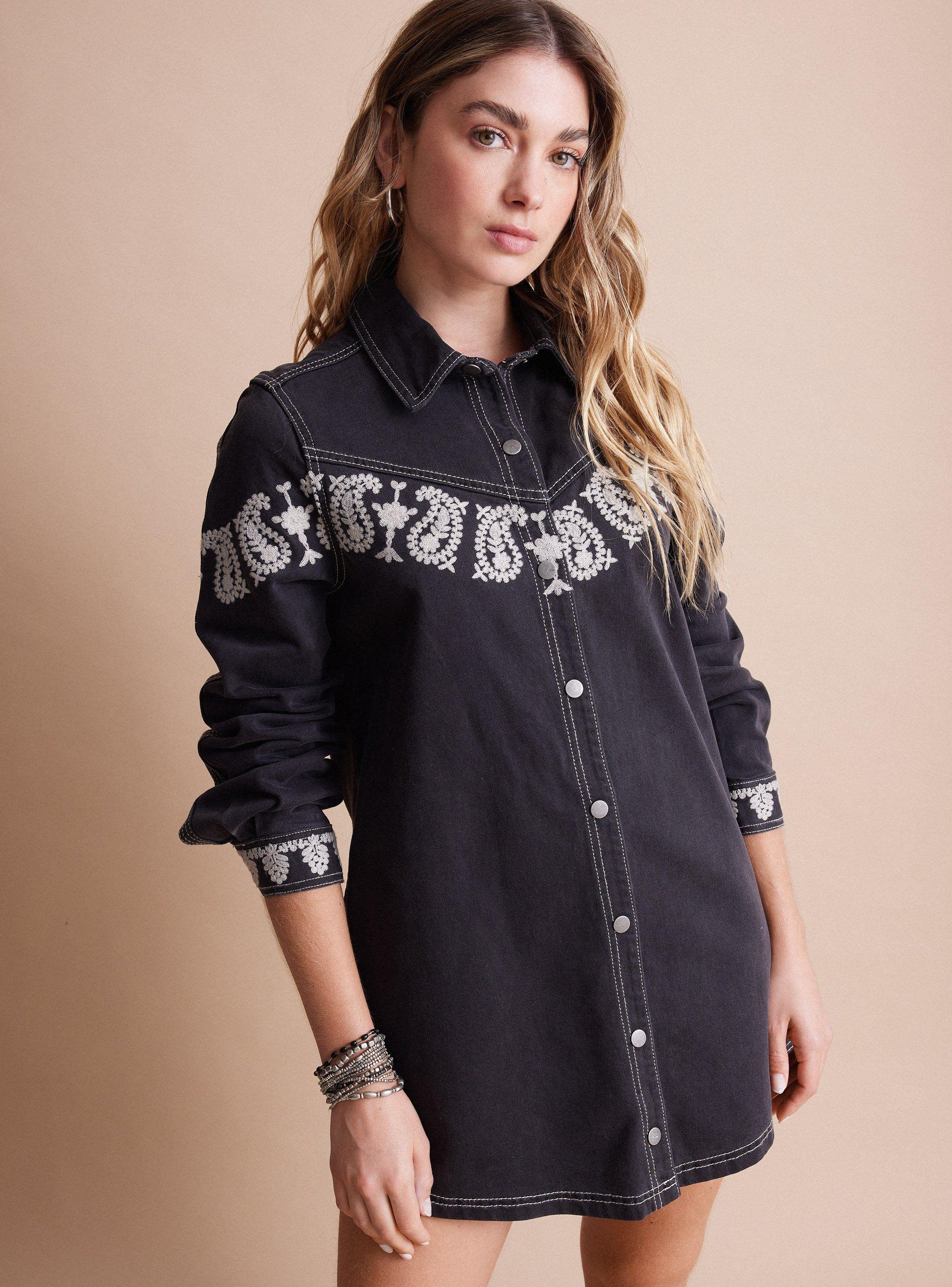 Chaqueta Con Aplicación De Bordado-2