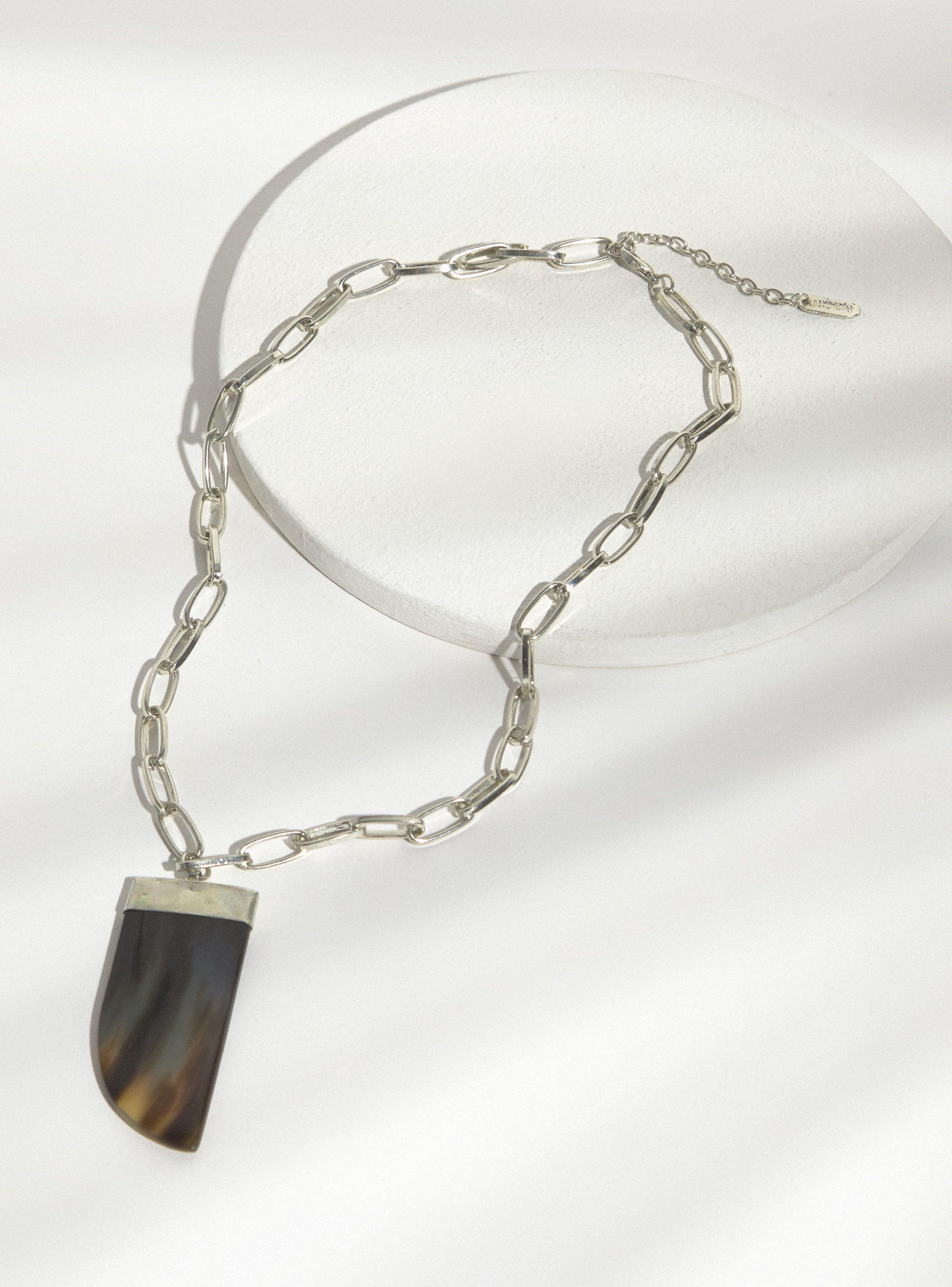 Collar Garra Étnica-2