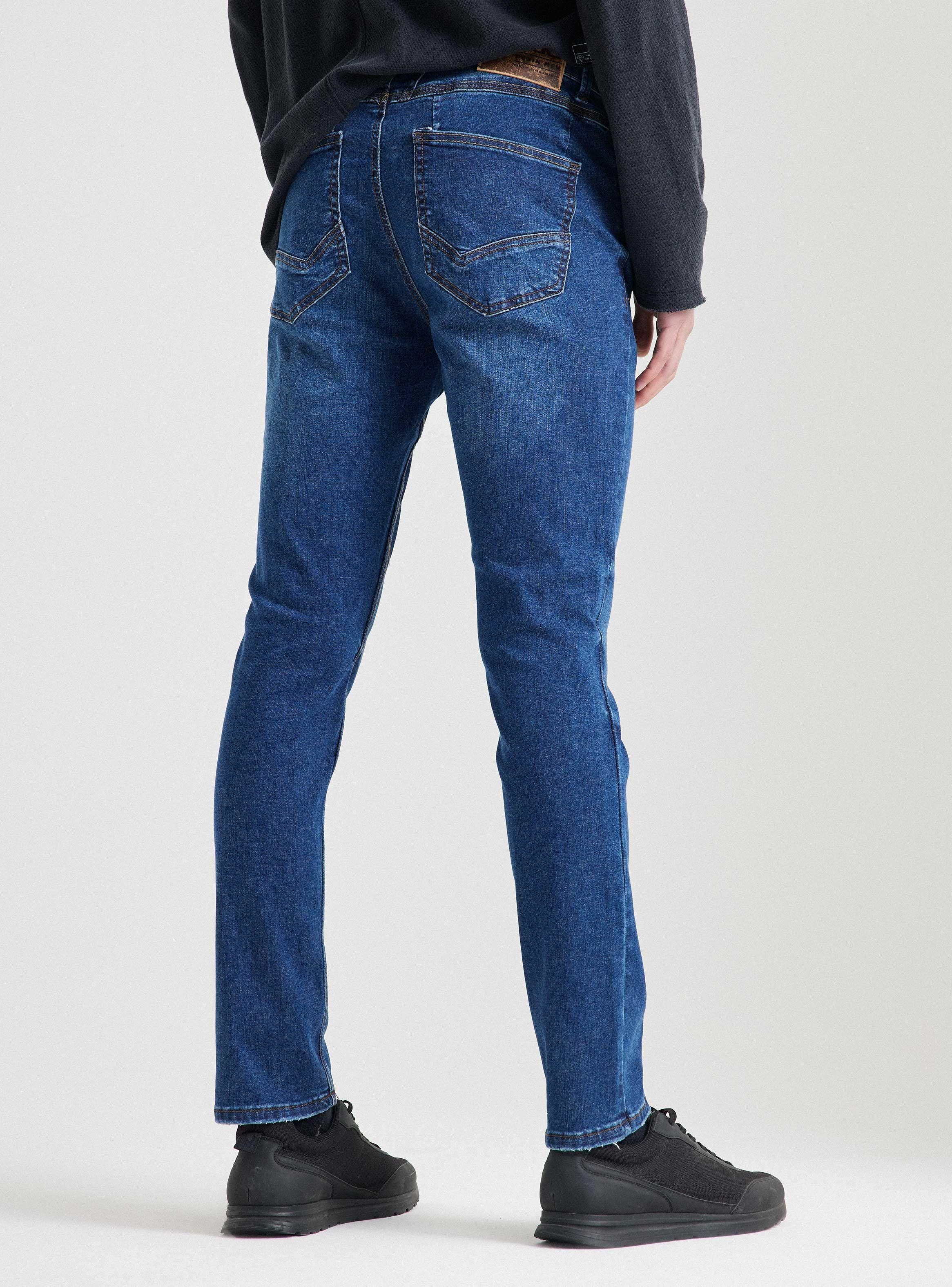 Jeans Skinny Fit Tiro Medio Detalle Pretina-1
