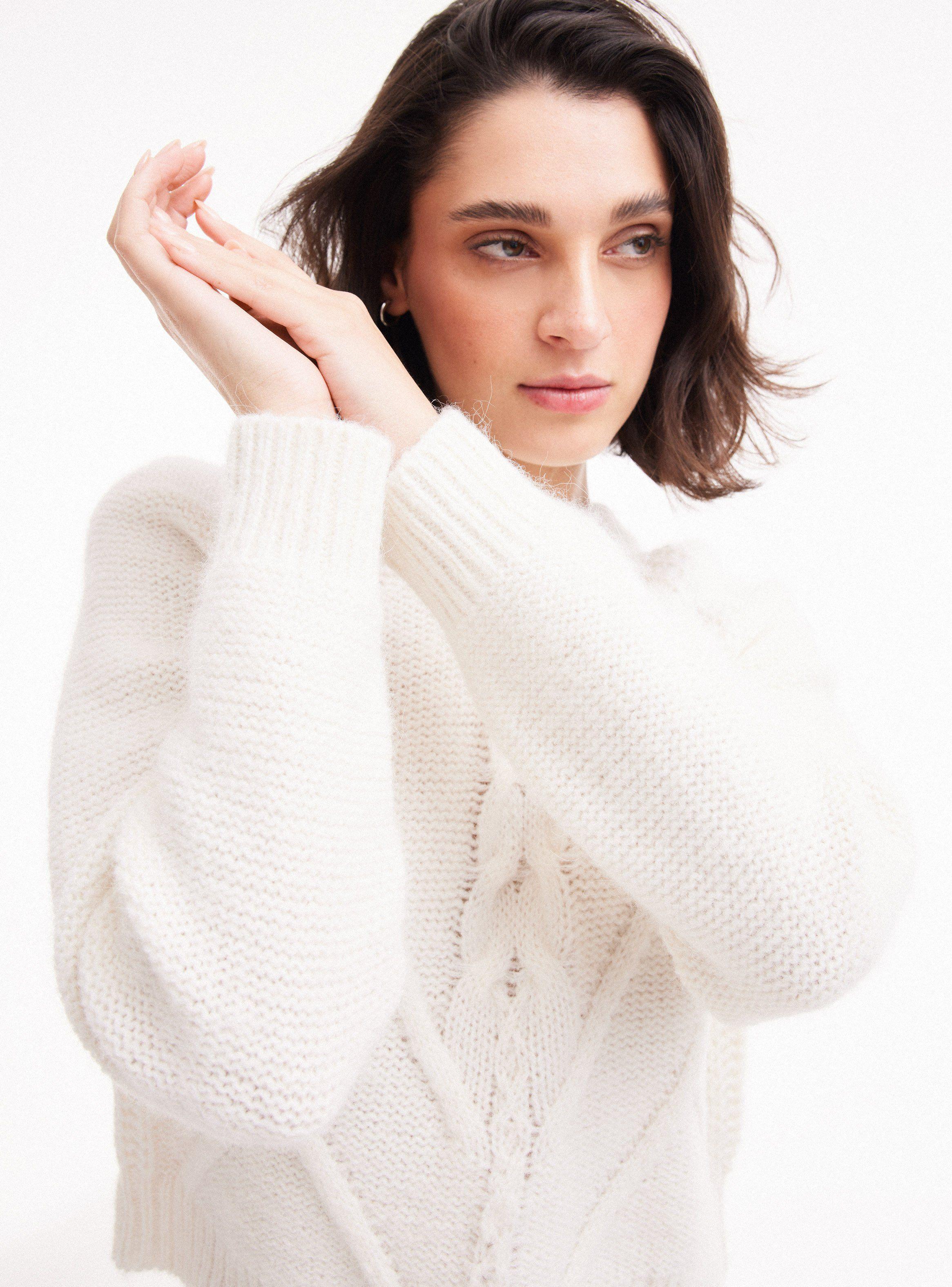 Sweater con Lana y Diseño Tejido Frontal-2