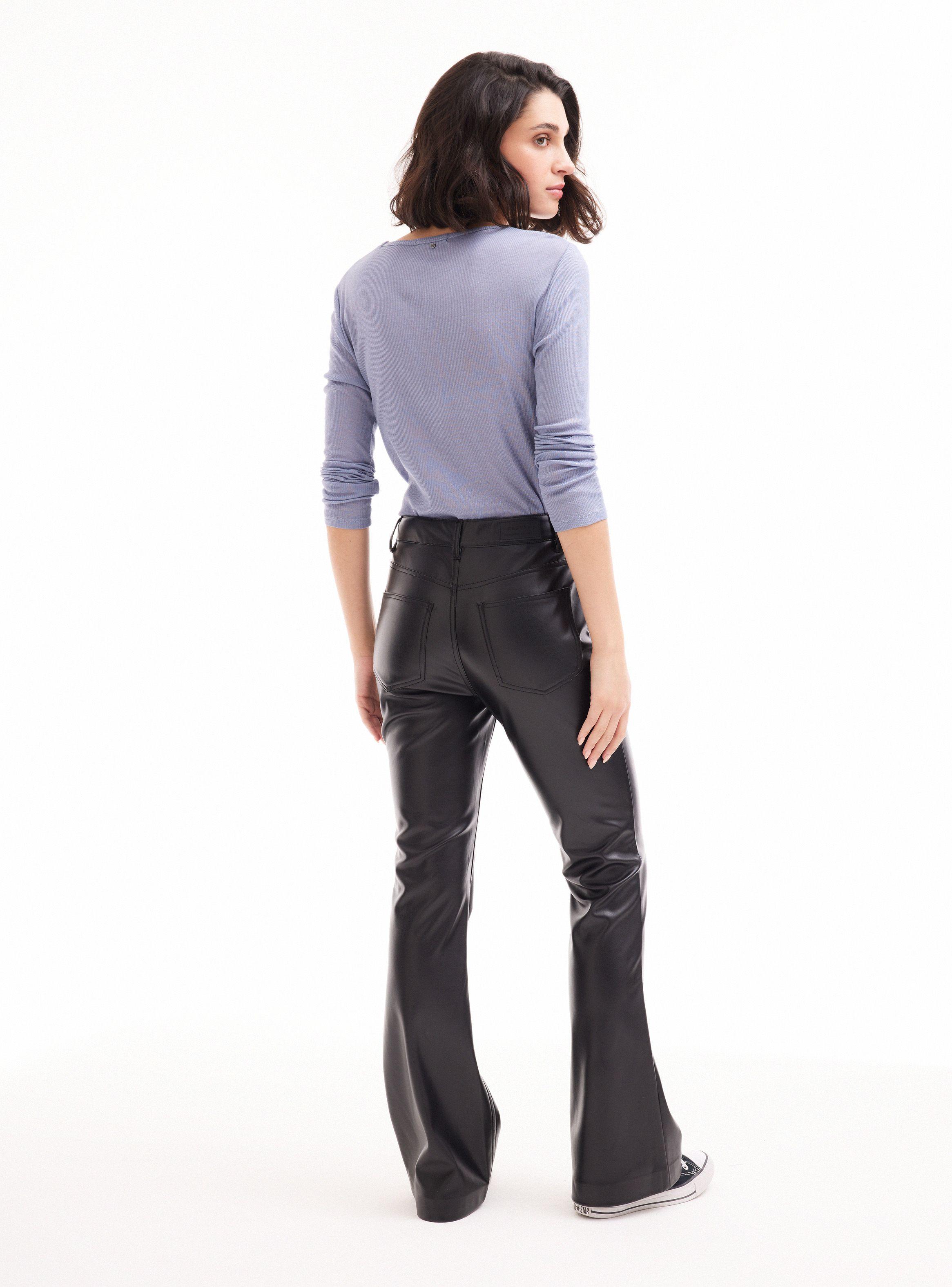 Pantalón Pu Flare-5